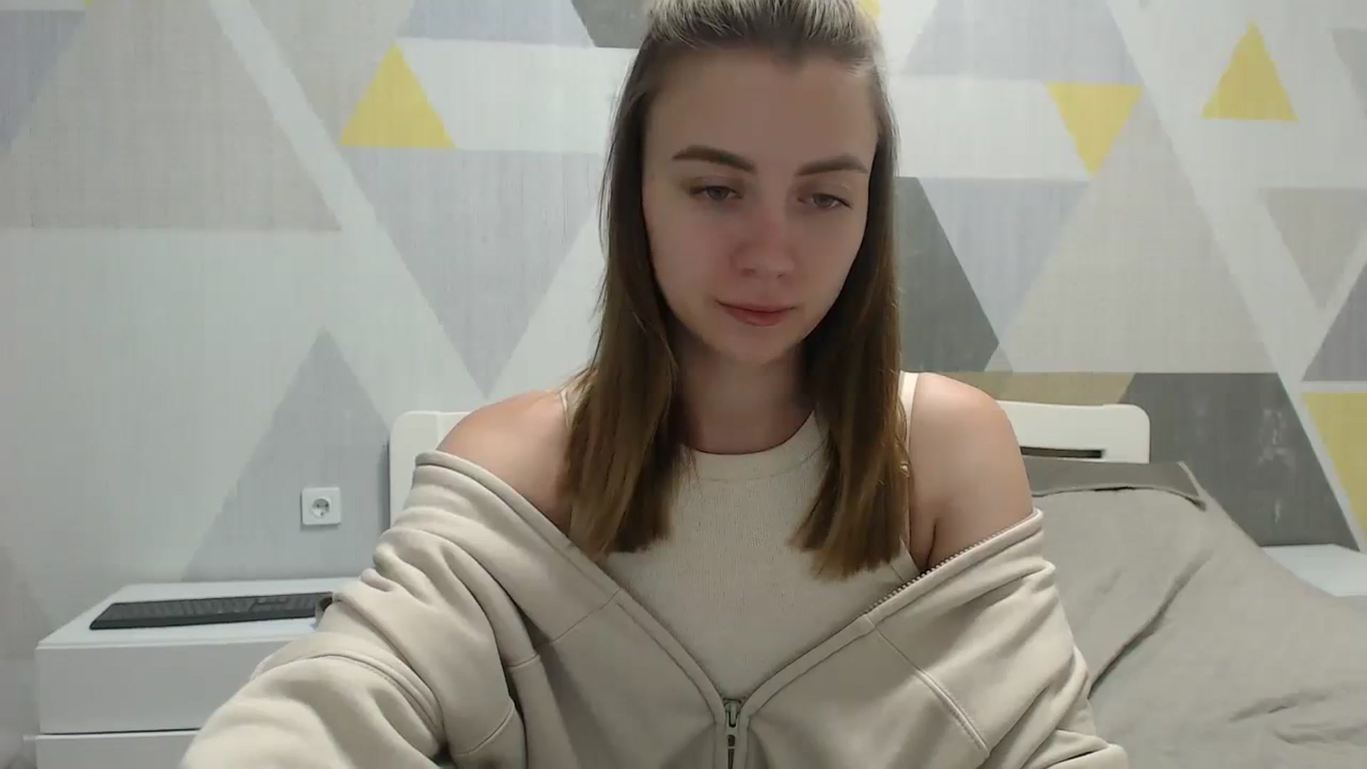 Gallery image thumbnail from Sulfate0's myfreecams stream on, 06/12/2025, 18:03 image 19 of 20
