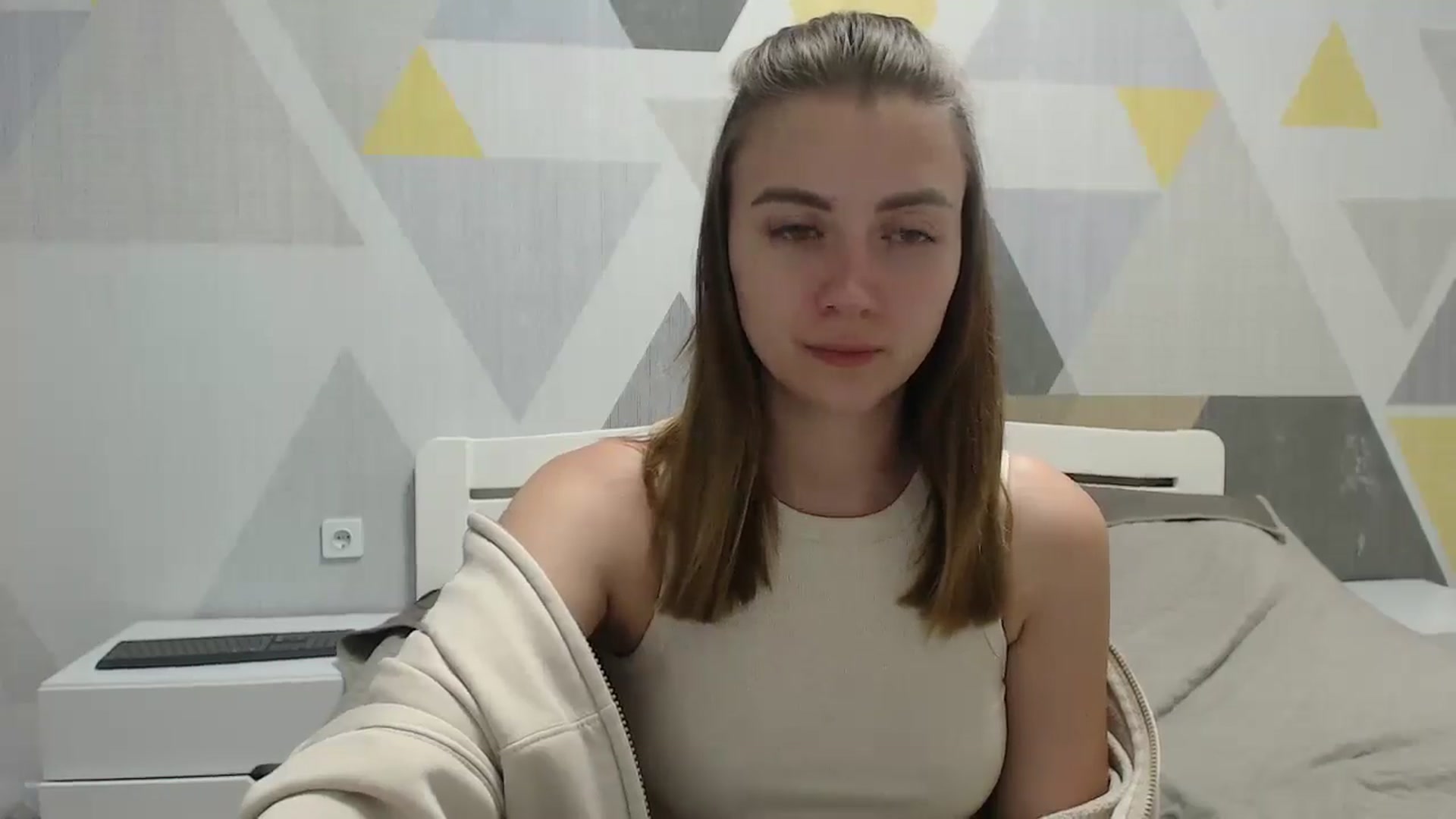 Gallery image thumbnail from Sulfate0's myfreecams stream on, 06/12/2025, 18:03 image 3 of 20