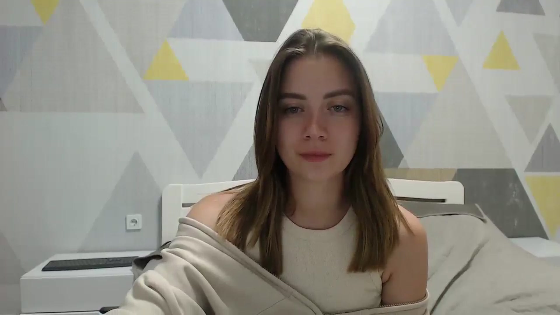 Gallery image thumbnail from Sulfate0's myfreecams stream on, 06/12/2025, 18:57 image 19 of 20