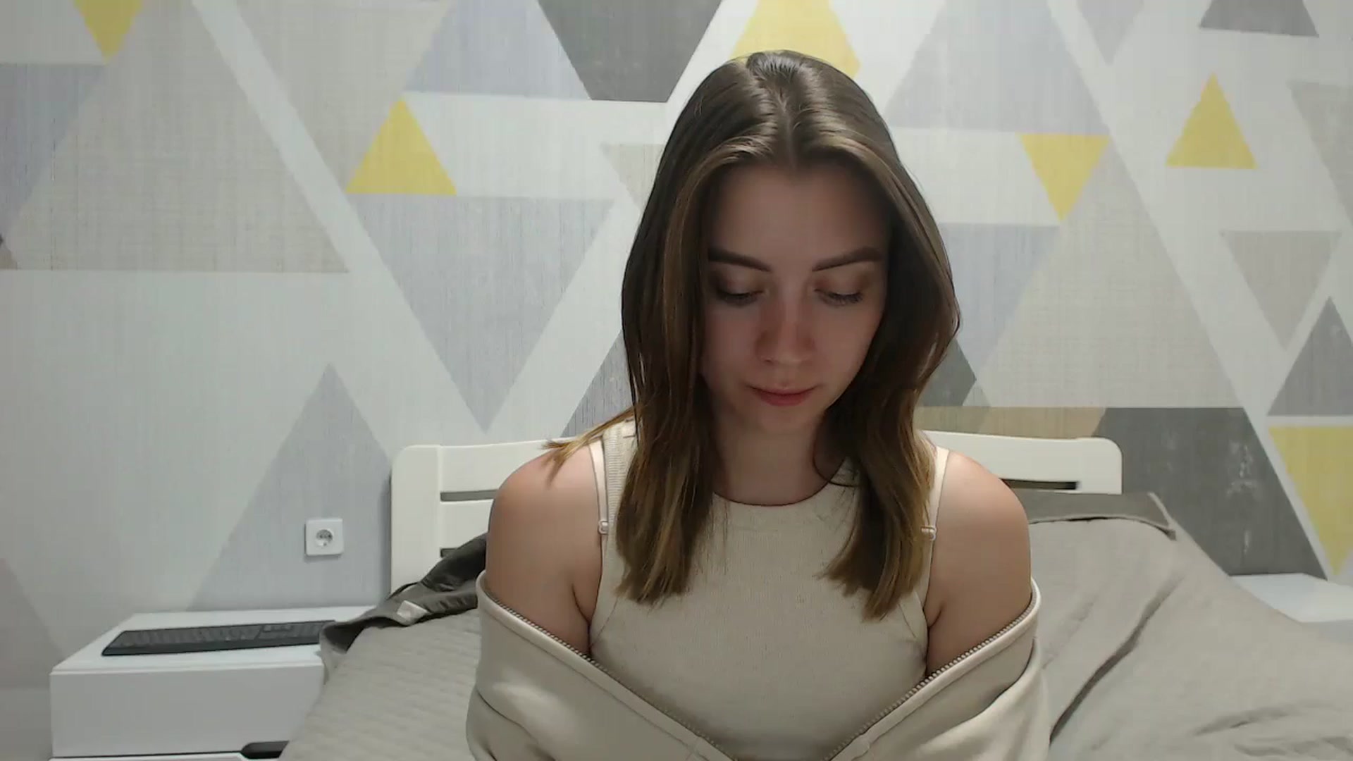 Gallery image thumbnail from Sulfate0's myfreecams stream on, 06/12/2025, 18:57 image 9 of 20