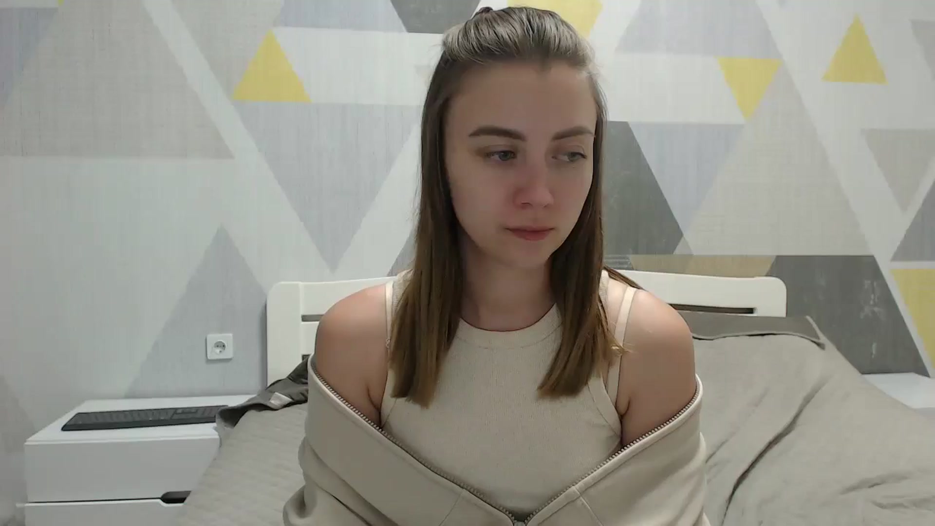 Gallery image thumbnail from Sulfate0's myfreecams stream on, 06/12/2025, 18:57 image 1 of 20