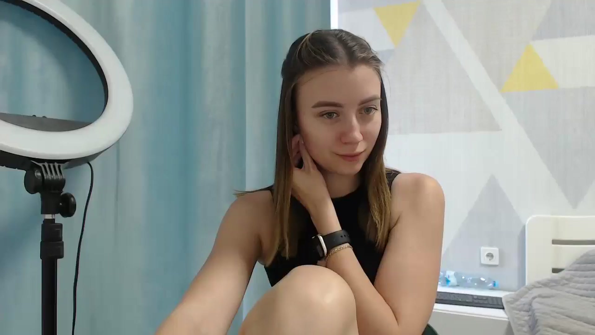 Gallery image thumbnail from Sulfate0's myfreecams stream on, 06/13/2025, 08:33 image 10 of 20