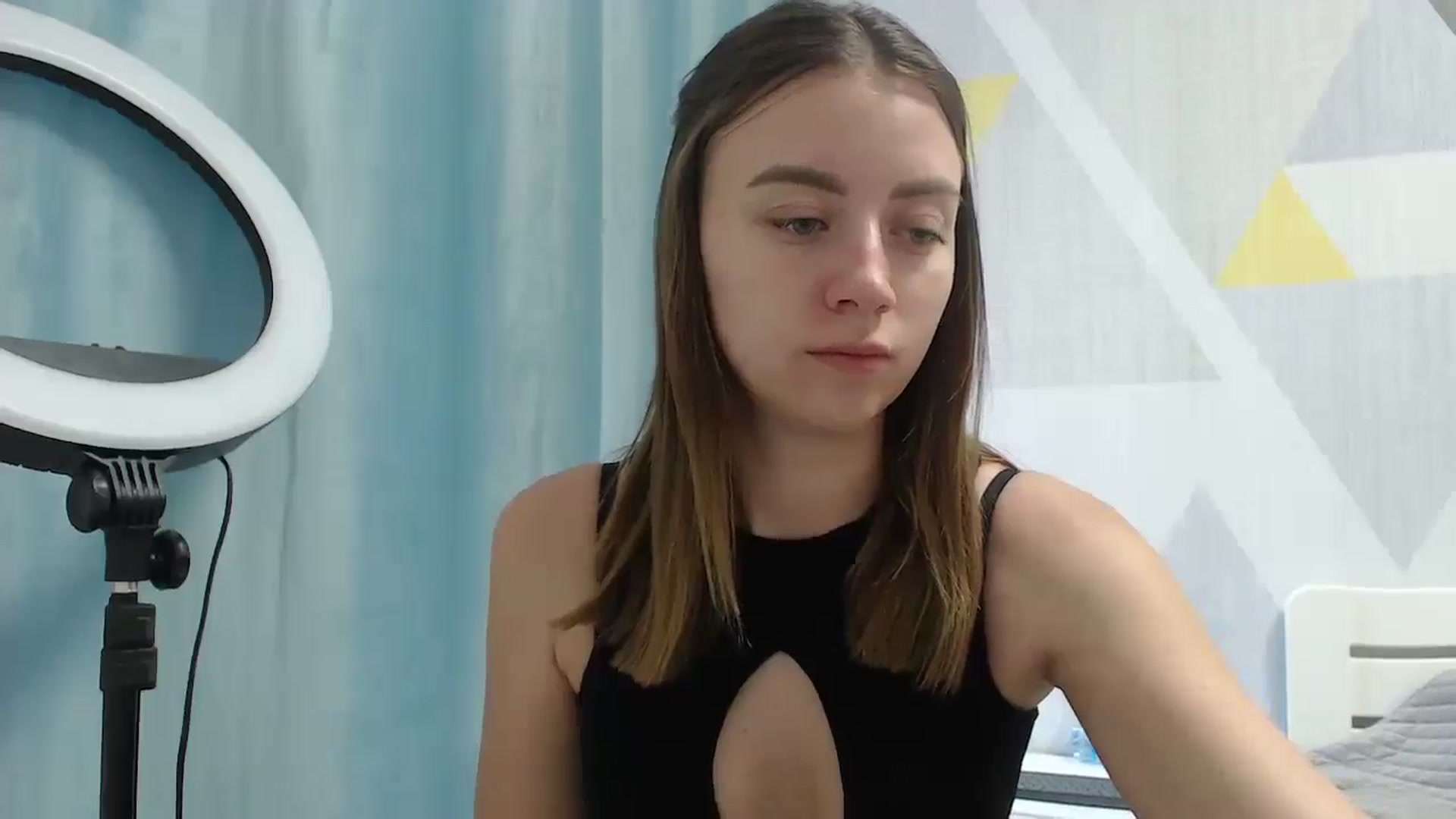 Gallery image thumbnail from Sulfate0's myfreecams stream on, 06/13/2025, 08:33 image 5 of 20