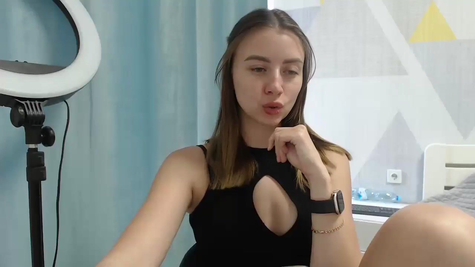 Gallery image thumbnail from Sulfate0's myfreecams stream on, 06/13/2025, 09:17 image 1 of 20