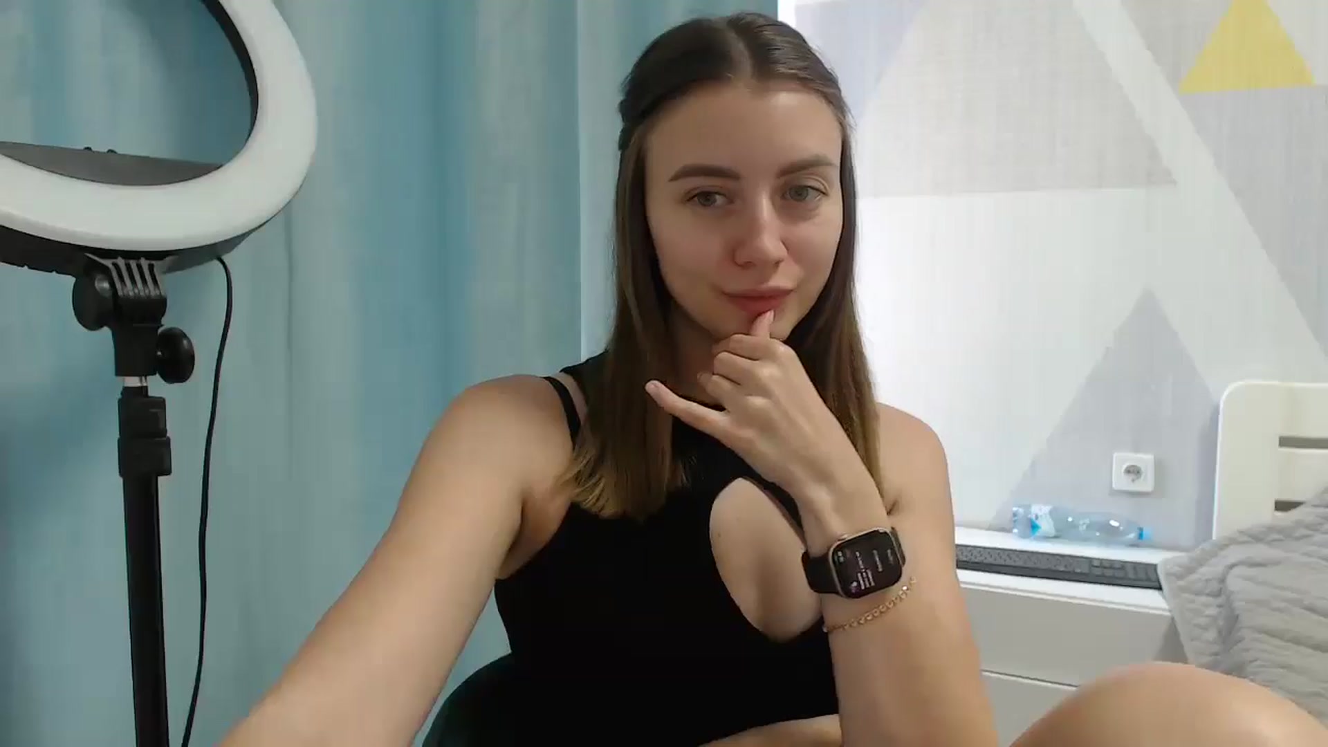 Gallery image thumbnail from Sulfate0's myfreecams stream on, 06/13/2025, 09:56 image 14 of 20
