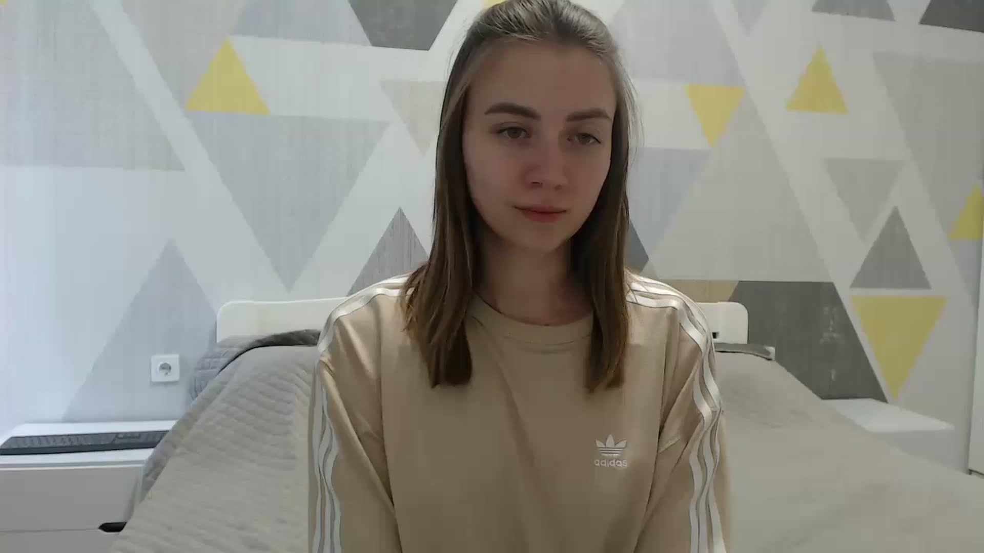 Gallery image thumbnail from Sulfate0's myfreecams stream on, 06/14/2025, 11:56 image 18 of 20