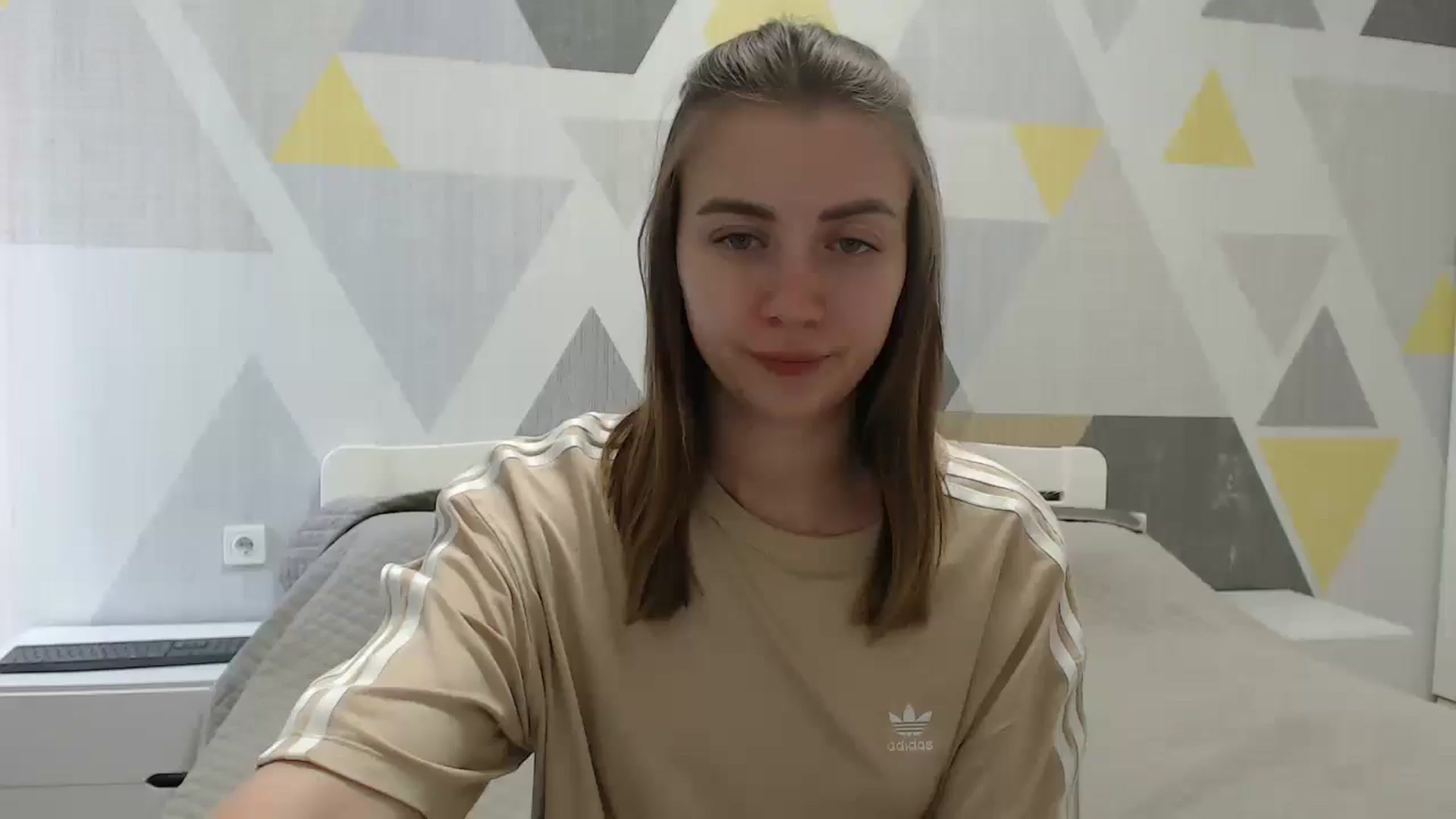 Gallery image thumbnail from Sulfate0's myfreecams stream on, 06/14/2025, 11:56 image 19 of 20