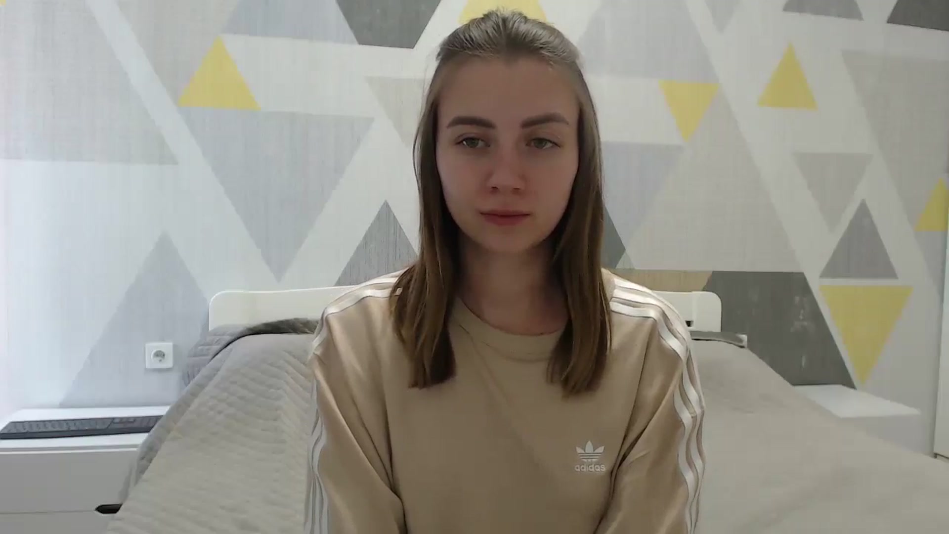 Gallery image thumbnail from Sulfate0's myfreecams stream on, 06/14/2025, 11:56 image 20 of 20