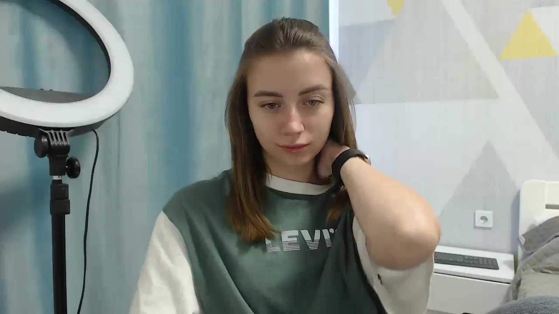 Gallery image thumbnail from Sulfate0's myfreecams stream on, 06/16/2025, 05:30 image 20 of 20
