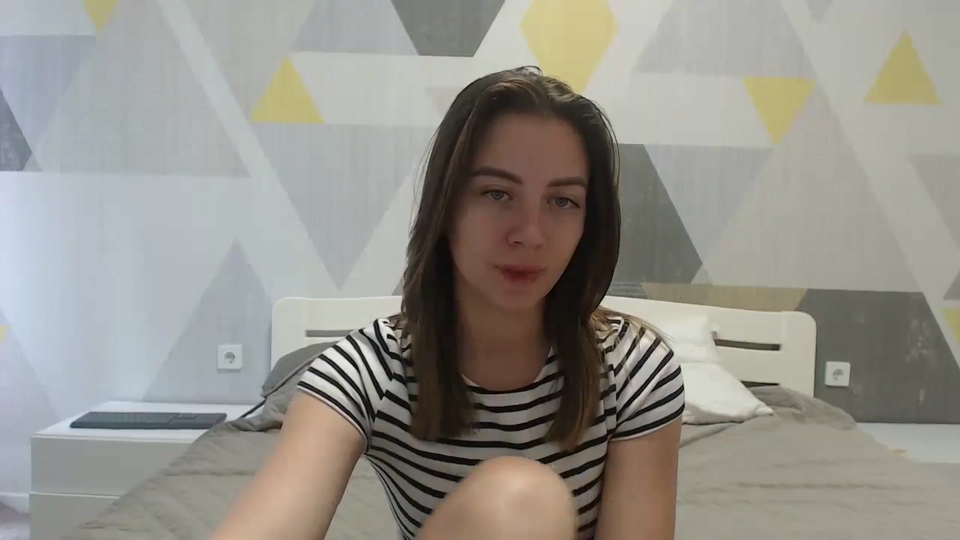Gallery image thumbnail from Sulfate0's myfreecams stream on, 06/17/2025, 08:37 image 3 of 20