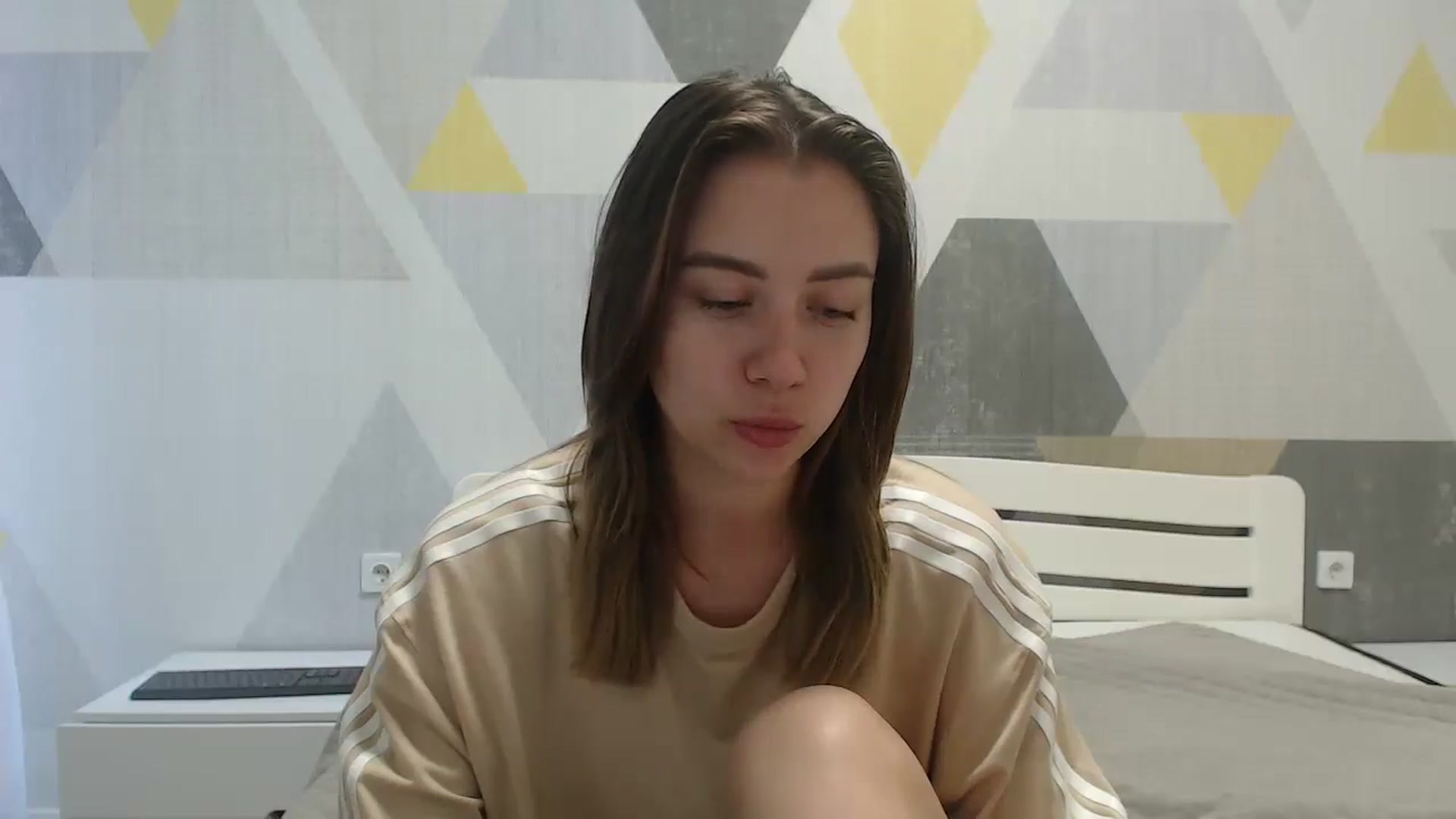Gallery image thumbnail from Sulfate0's myfreecams stream on, 06/19/2025, 07:16 image 4 of 20