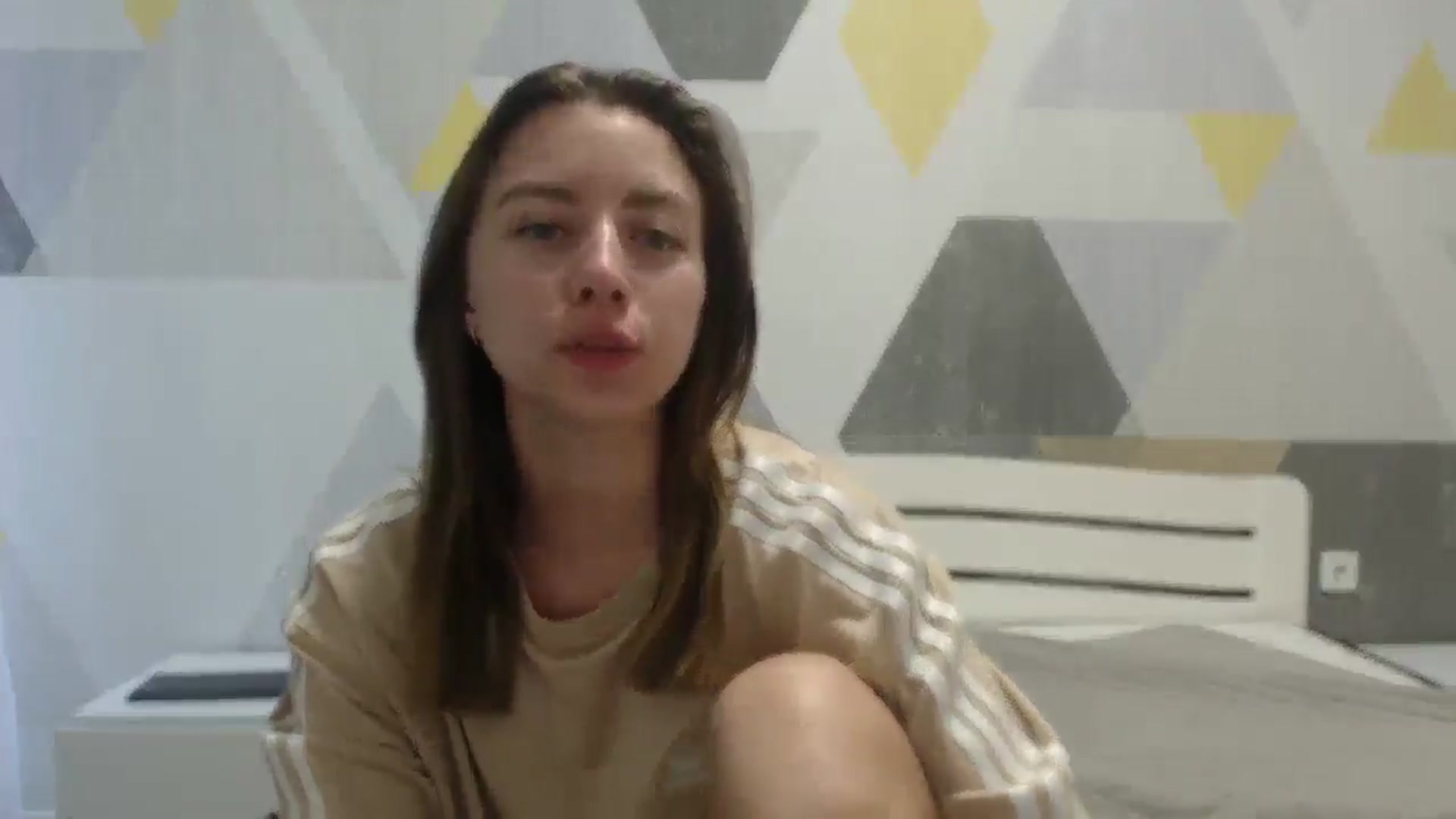 Gallery image thumbnail from Sulfate0's myfreecams stream on, 06/19/2025, 07:16 image 2 of 20