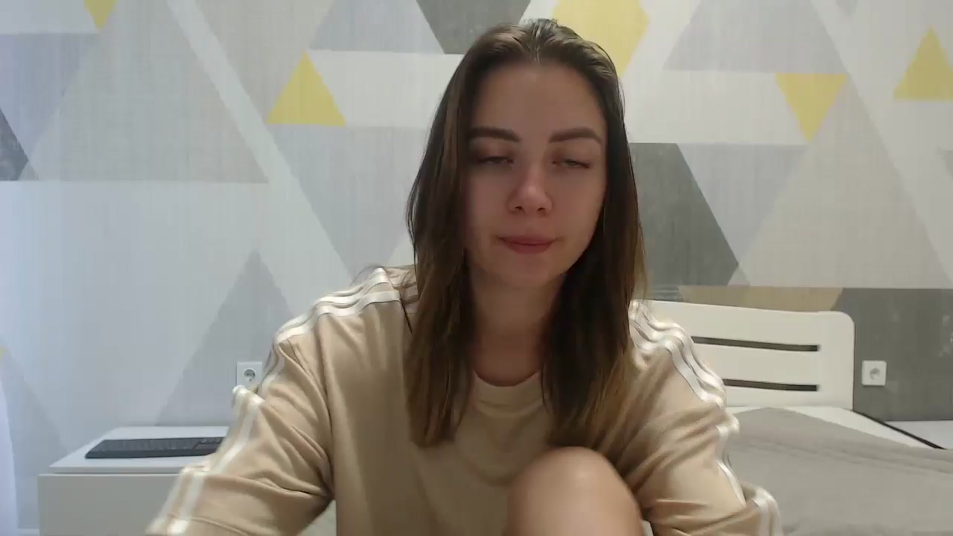 Gallery image thumbnail from Sulfate0's myfreecams stream on, 06/19/2025, 07:16 image 1 of 20