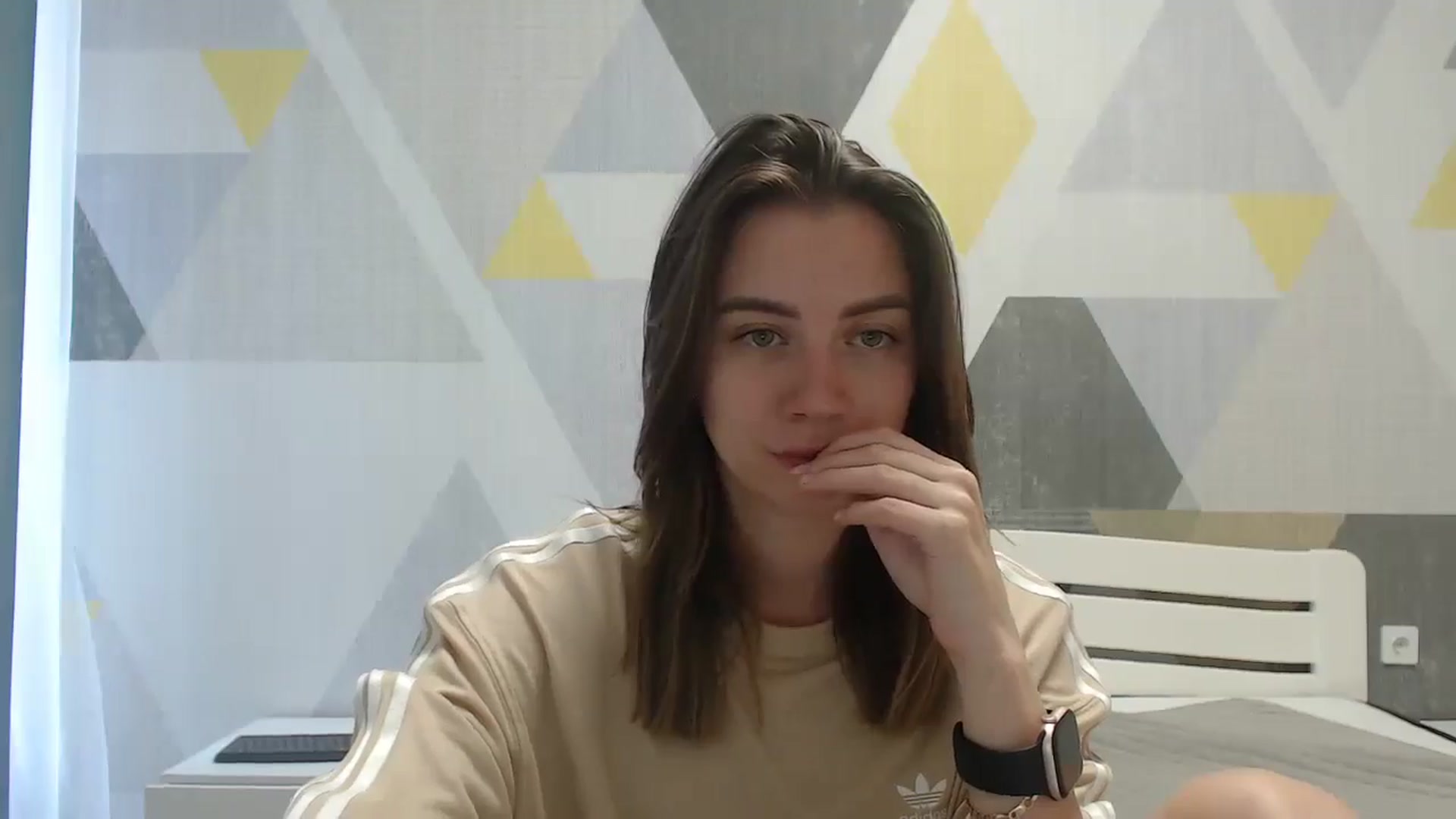 Gallery image thumbnail from Sulfate0's myfreecams stream on, 06/19/2025, 07:43 image 18 of 20