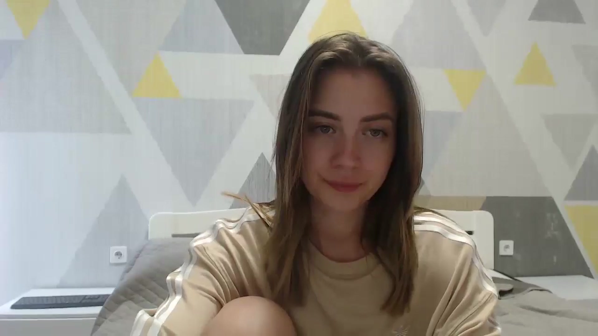 Gallery image thumbnail from Sulfate0's myfreecams stream on, 06/19/2025, 09:39 image 5 of 20