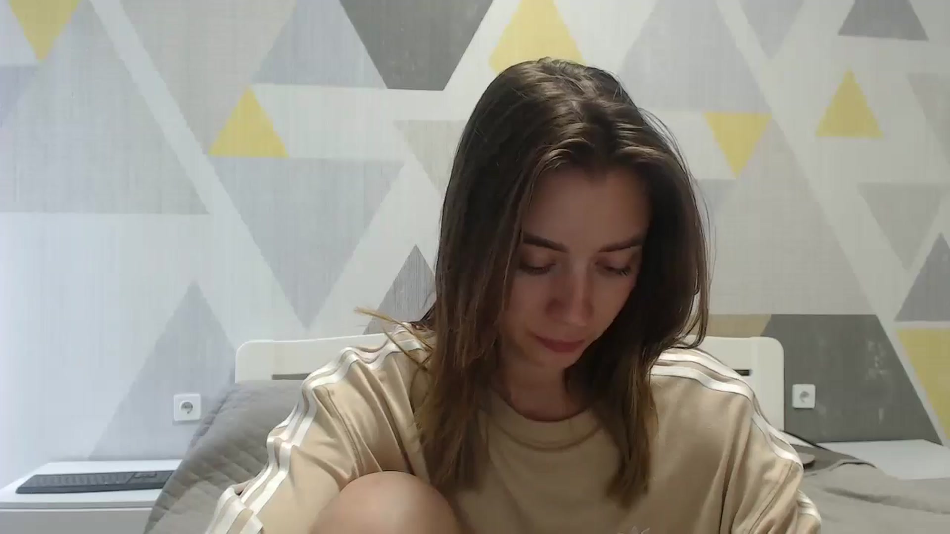 Gallery image thumbnail from Sulfate0's myfreecams stream on, 06/19/2025, 09:39 image 6 of 20