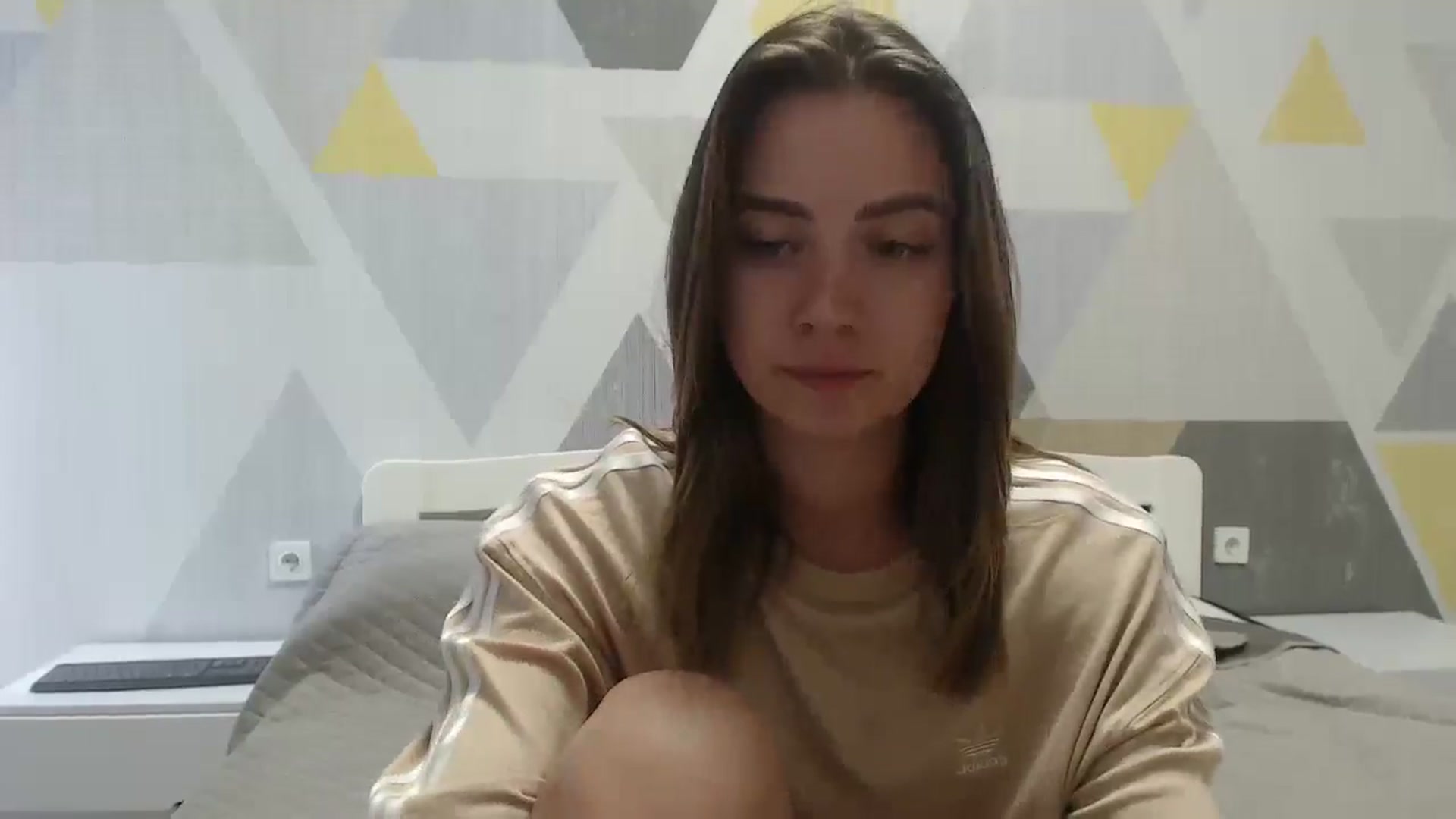Gallery image thumbnail from Sulfate0's myfreecams stream on, 06/19/2025, 09:39 image 7 of 20