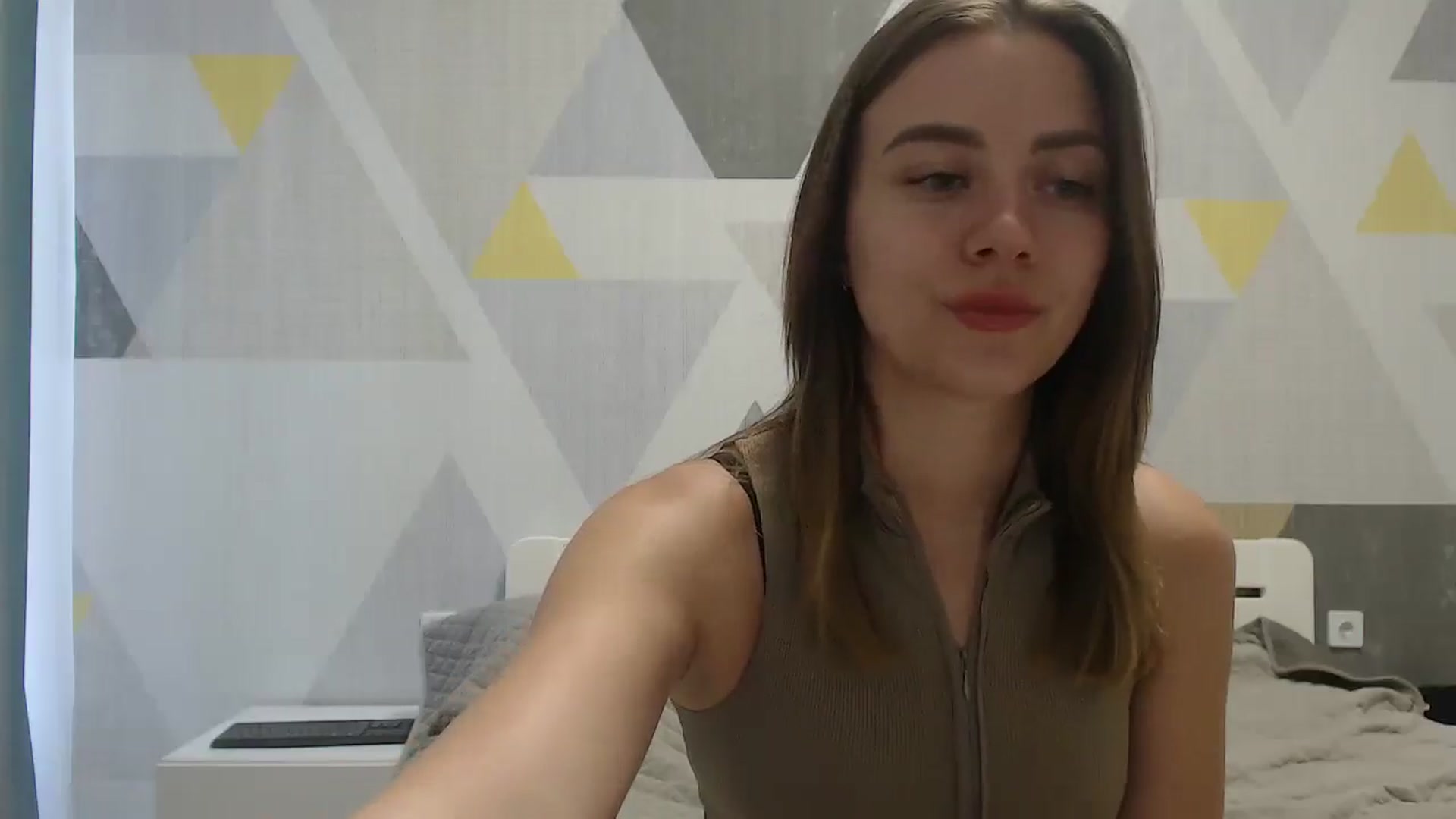 Gallery image thumbnail from Sulfate0's myfreecams stream on, 06/22/2025, 07:26 image 2 of 20