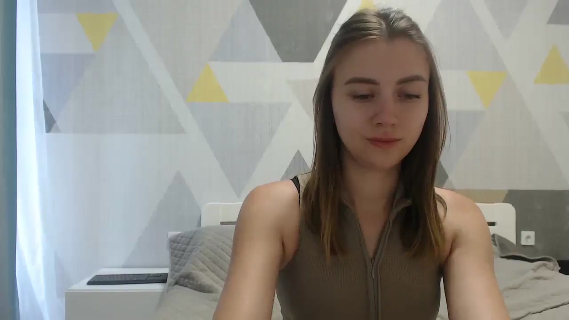Gallery image thumbnail from Sulfate0's myfreecams stream on, 06/22/2025, 08:07 image 19 of 20