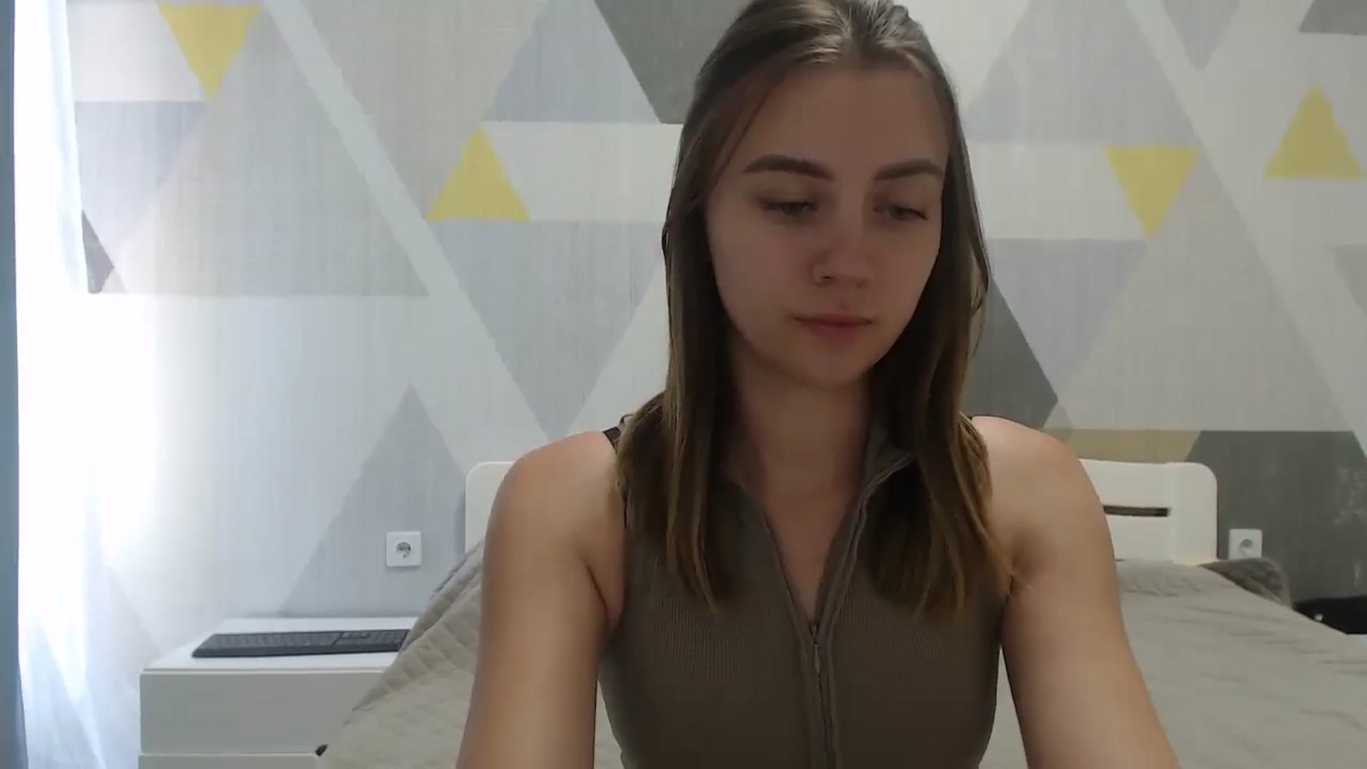 Gallery image thumbnail from Sulfate0's myfreecams stream on, 06/22/2025, 10:11 image 10 of 20