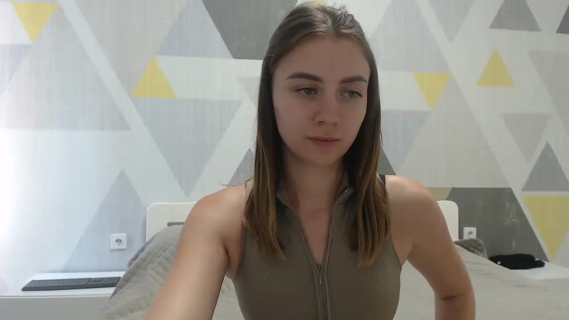Gallery image thumbnail from Sulfate0's myfreecams stream on, 06/22/2025, 10:37 image 16 of 20