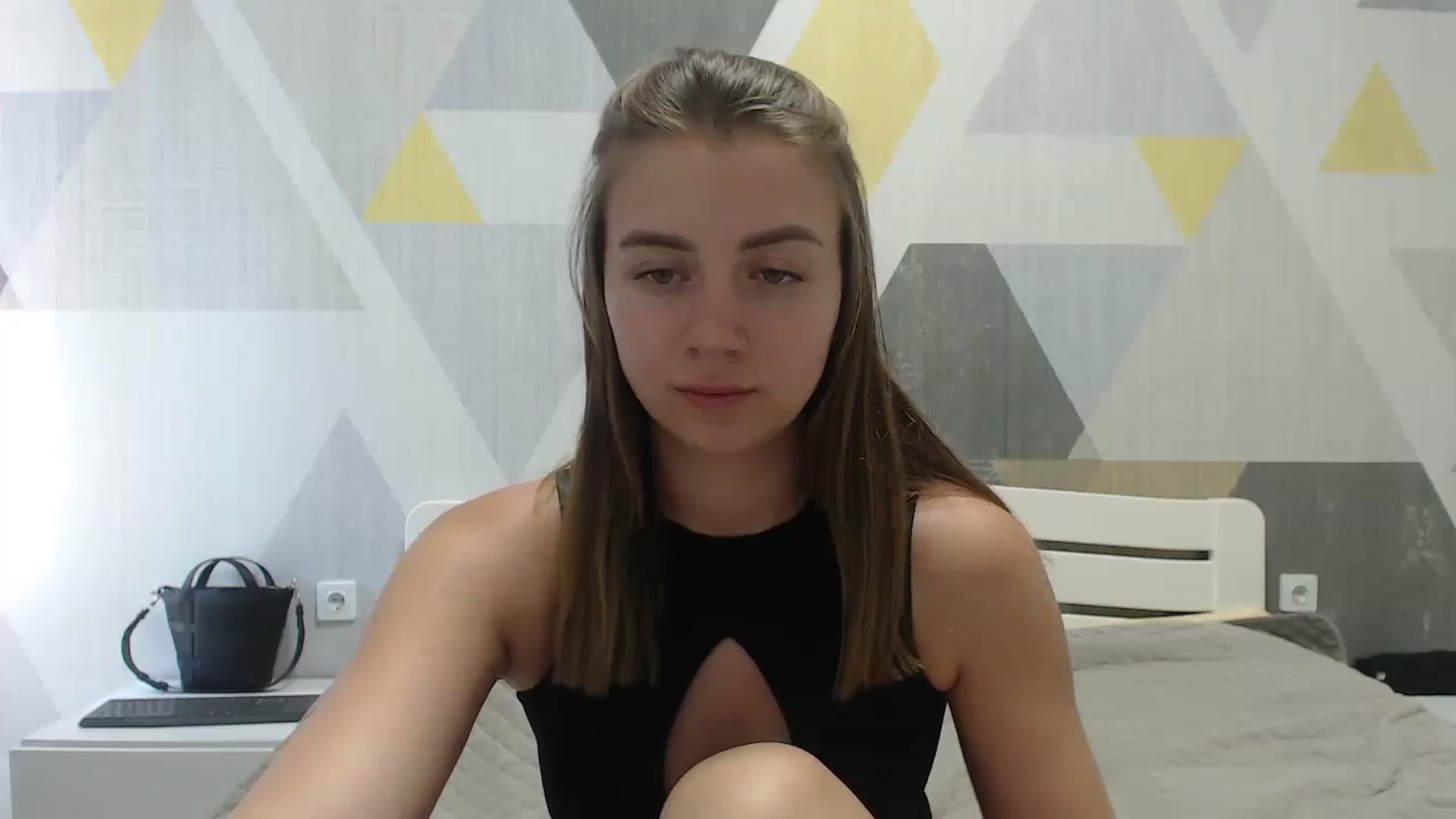 Gallery image thumbnail from Sulfate0's myfreecams stream on, 06/24/2025, 09:49 image 20 of 20