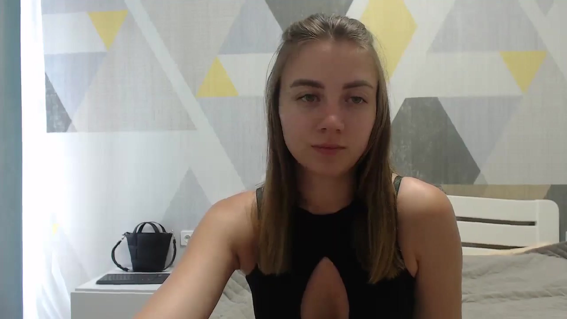 Gallery image thumbnail from Sulfate0's myfreecams stream on, 06/24/2025, 11:06 image 10 of 20
