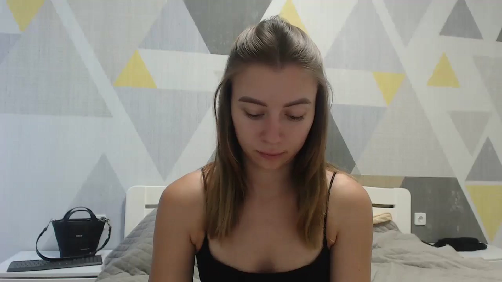 Gallery image thumbnail from Sulfate0's myfreecams stream on, 06/26/2025, 07:11 image 13 of 20