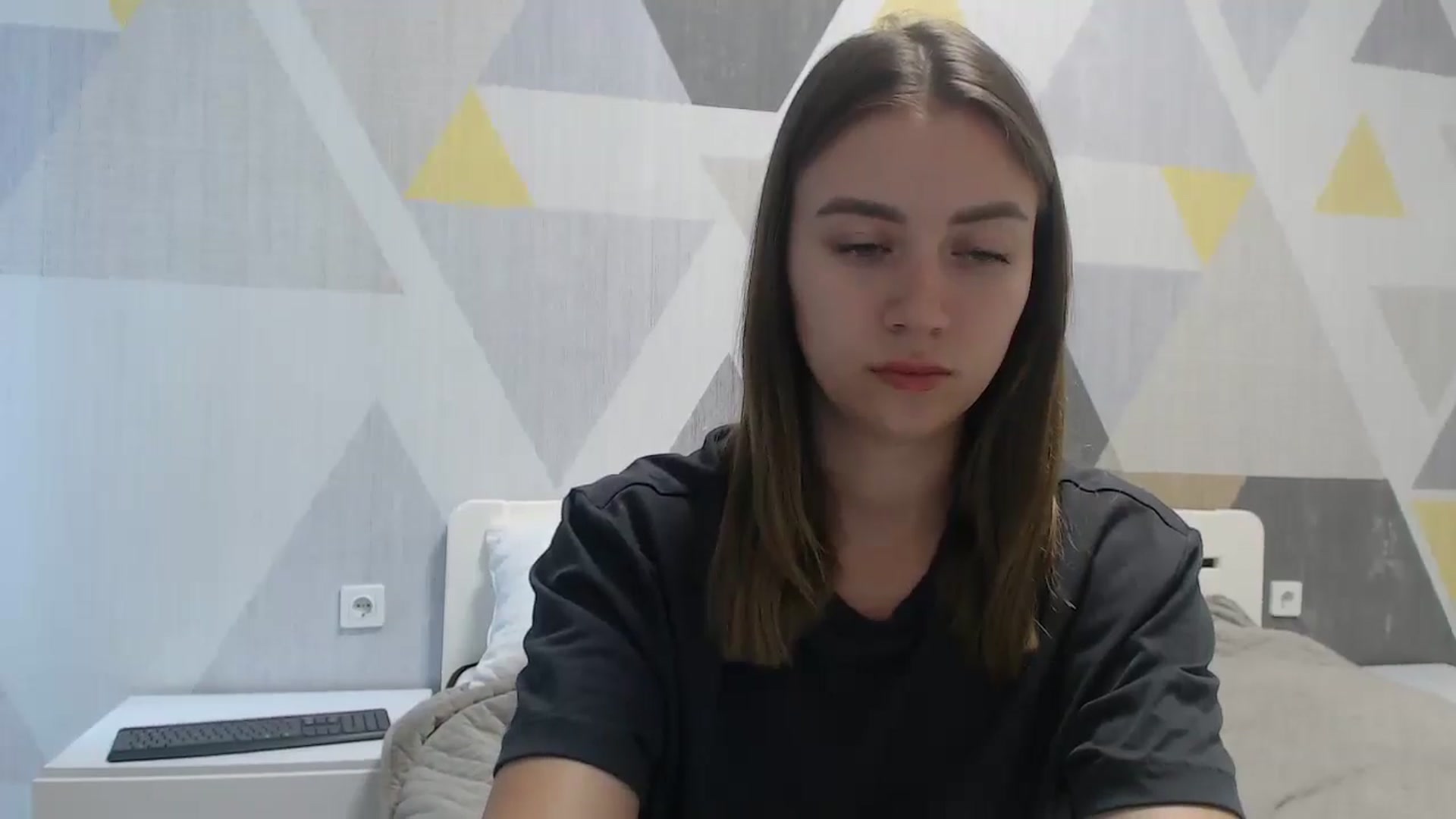 Gallery image thumbnail from Sulfate0's myfreecams stream on, 06/28/2025, 08:05 image 16 of 20