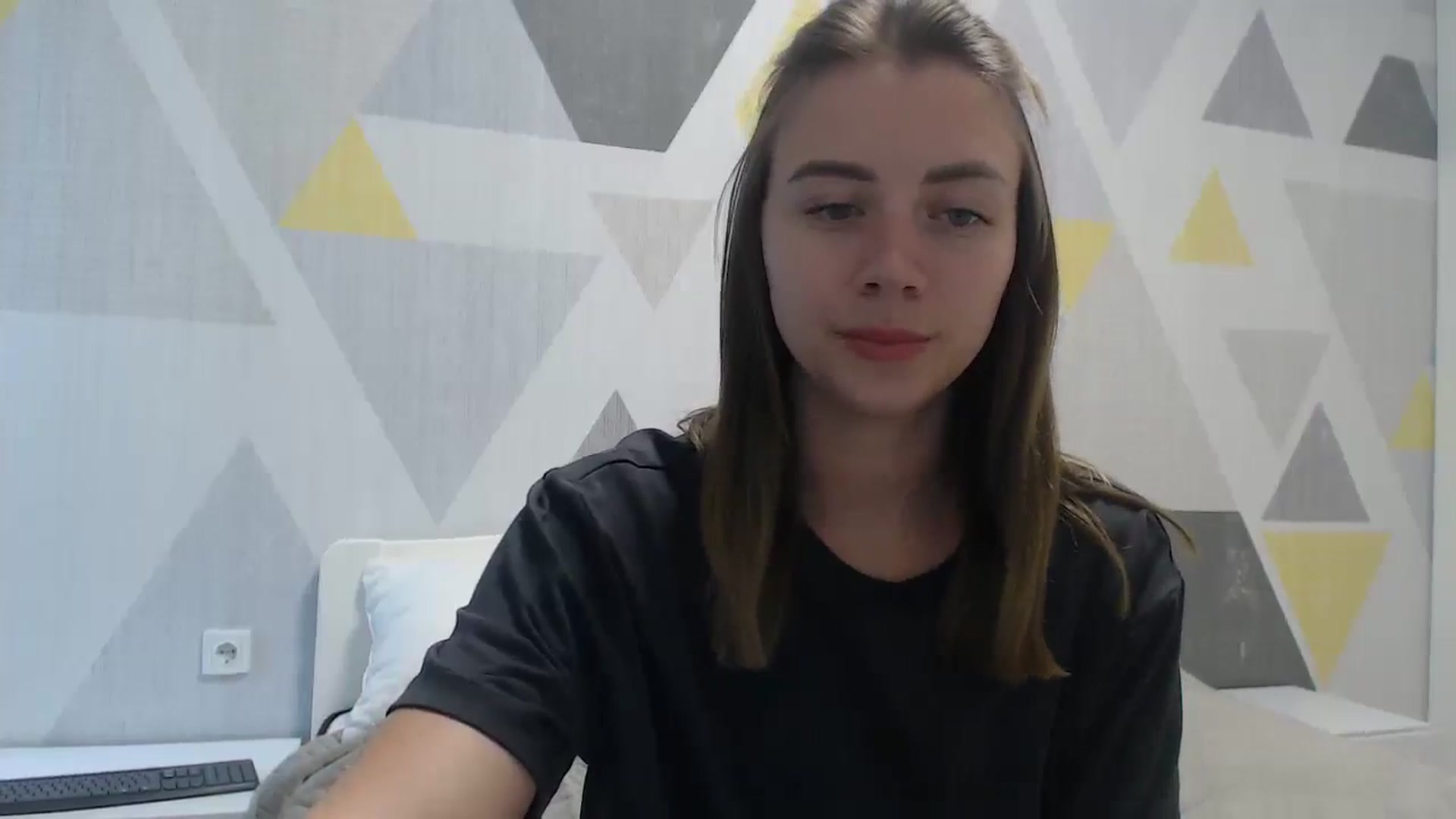 Gallery image thumbnail from Sulfate0's myfreecams stream on, 06/28/2025, 08:44 image 11 of 20
