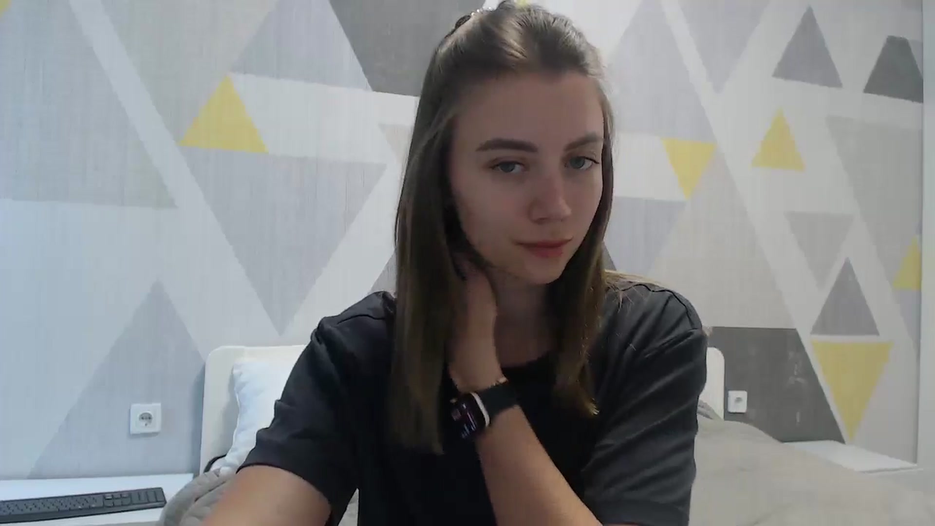 Gallery image thumbnail from Sulfate0's myfreecams stream on, 06/28/2025, 08:44 image 12 of 20