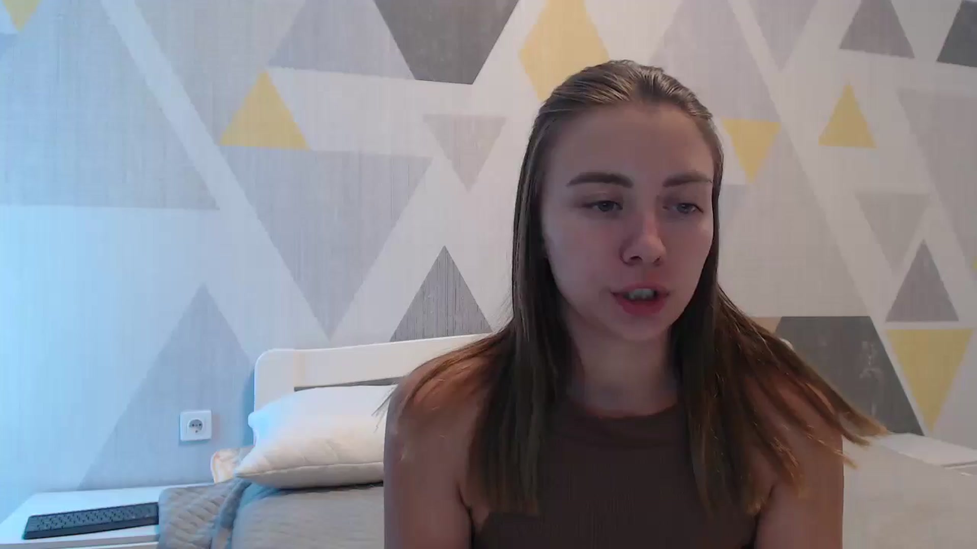 Gallery image thumbnail from Sulfate0's myfreecams stream on, 06/29/2025, 10:06 image 17 of 20