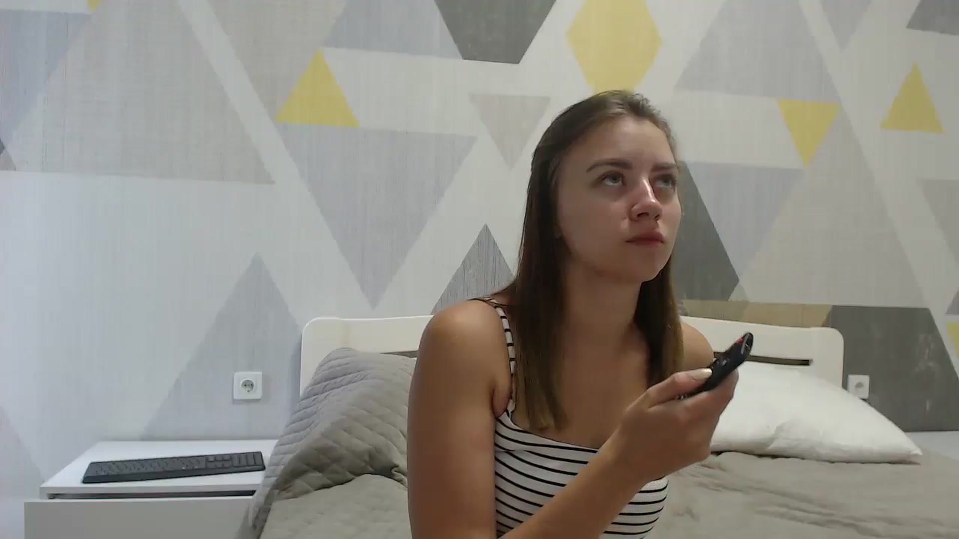 Gallery image thumbnail from Sulfate0's myfreecams stream on, 06/30/2025, 07:08 image 8 of 20