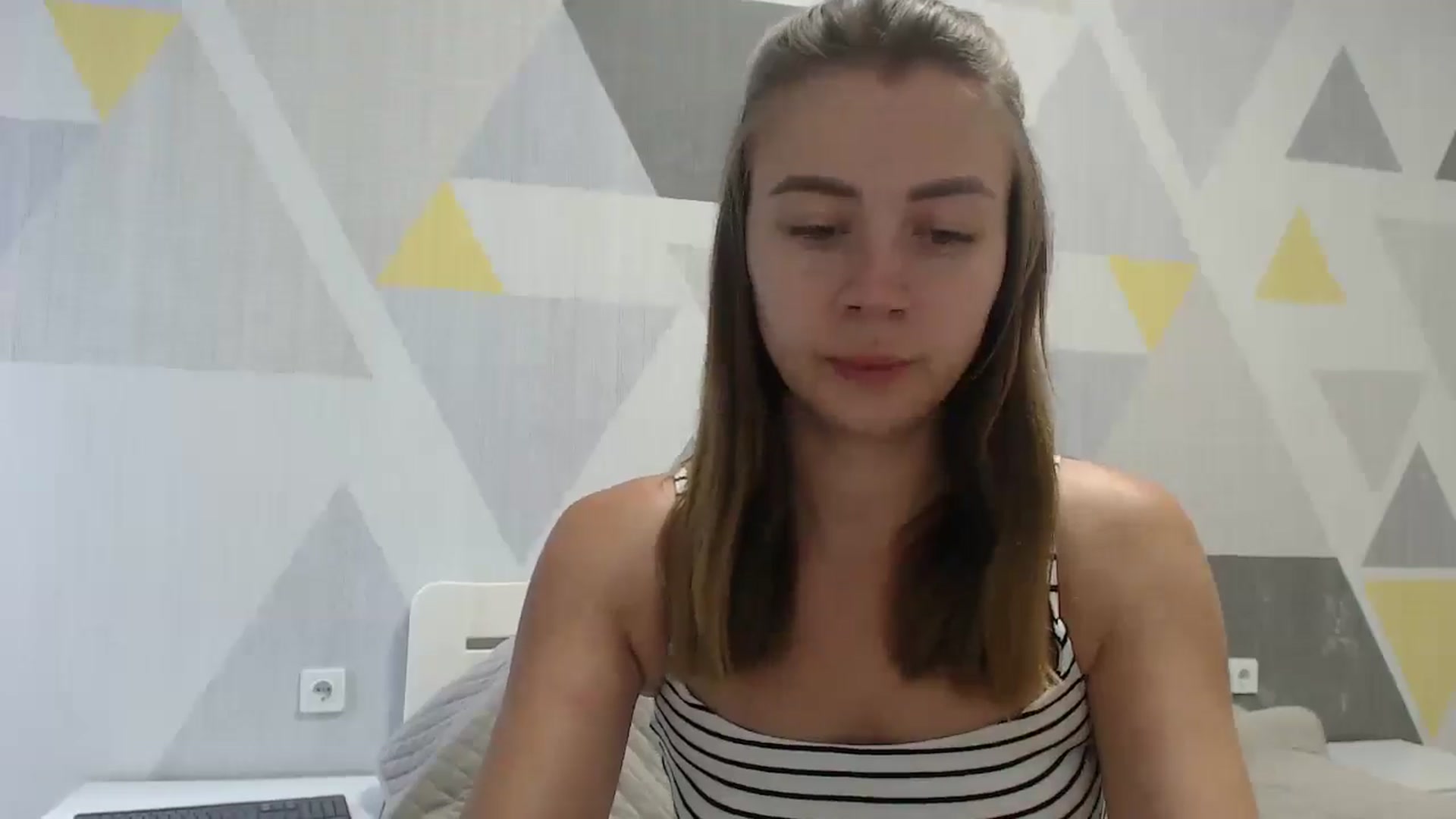Gallery image thumbnail from Sulfate0's myfreecams stream on, 06/30/2025, 08:27 image 3 of 20