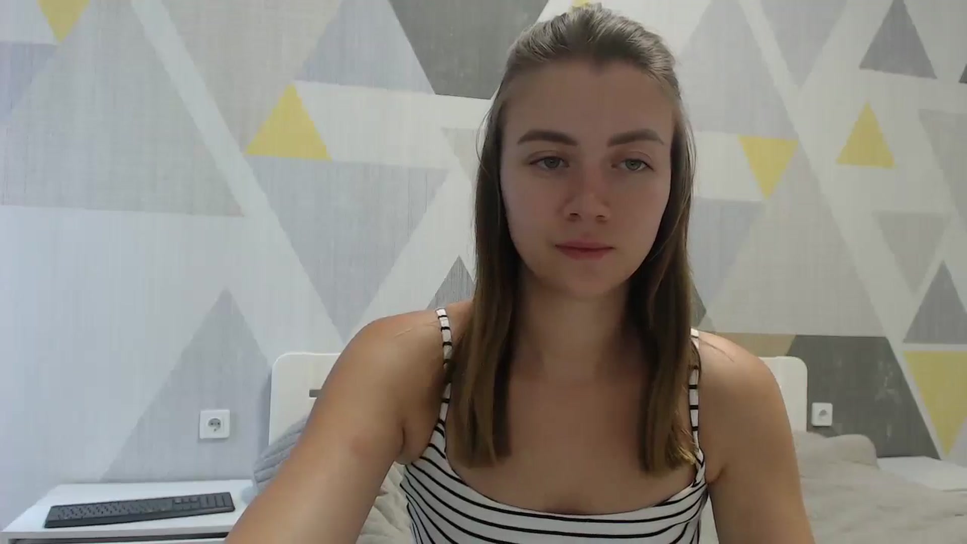 Gallery image thumbnail from Sulfate0's myfreecams stream on, 06/30/2025, 08:27 image 18 of 20