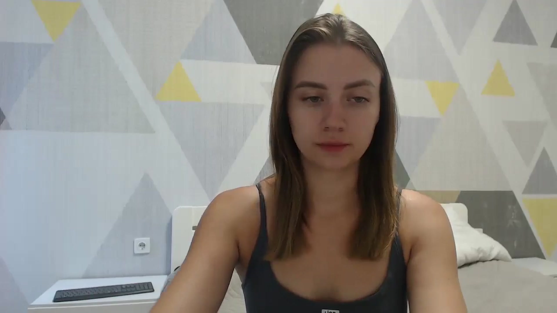 Gallery image thumbnail from Sulfate0's myfreecams stream on, 07/04/2025, 07:44 image 18 of 20