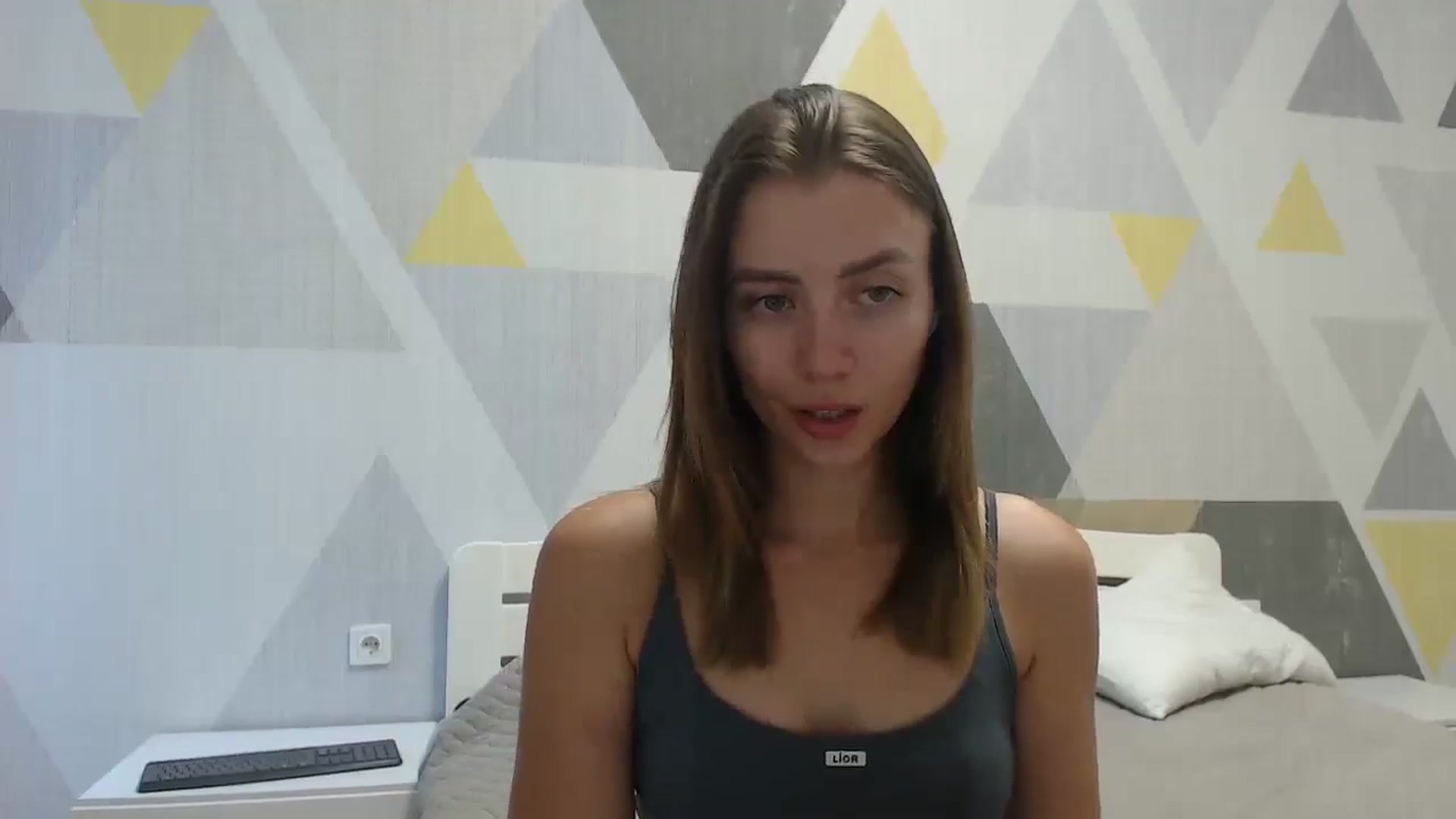 Gallery image thumbnail from Sulfate0's myfreecams stream on, 07/04/2025, 07:44 image 7 of 20
