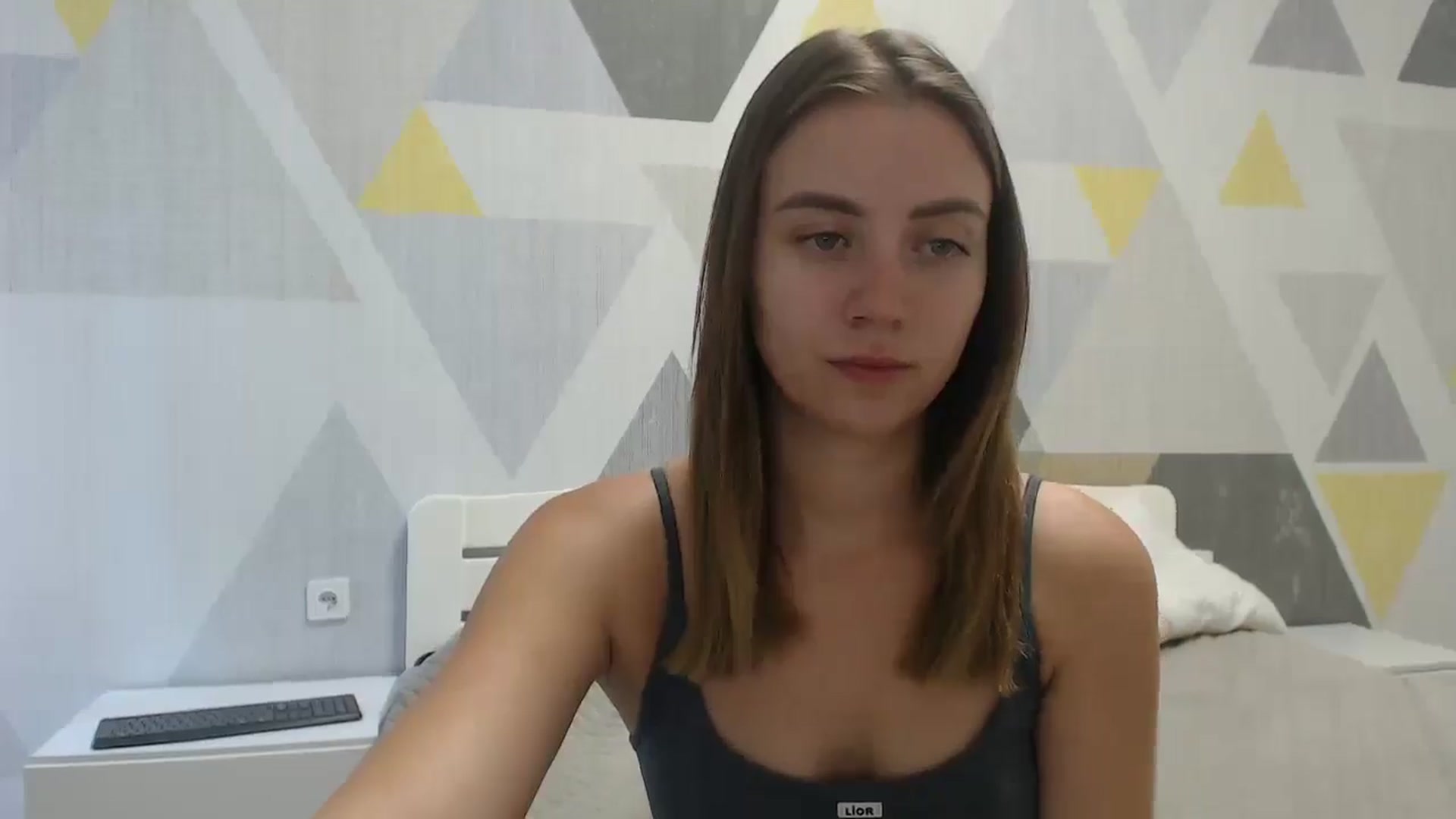 Gallery image thumbnail from Sulfate0's myfreecams stream on, 07/04/2025, 08:32 image 12 of 20