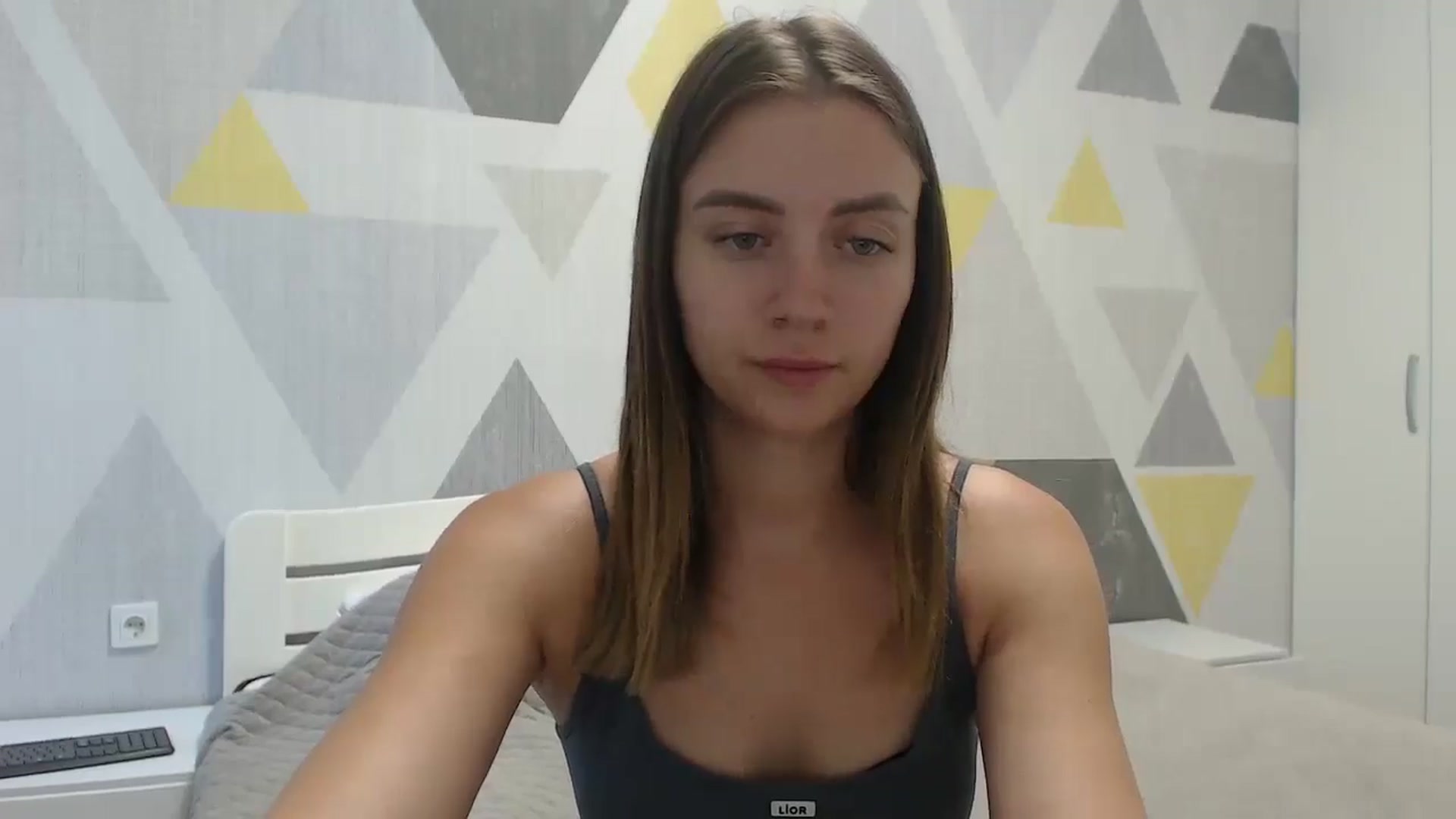 Gallery image thumbnail from Sulfate0's myfreecams stream on, 07/04/2025, 09:25 image 10 of 20