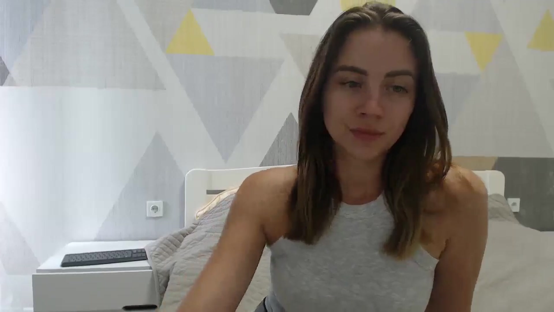 Gallery image thumbnail from Sulfate0's myfreecams stream on, 07/05/2025, 10:16 image 11 of 20