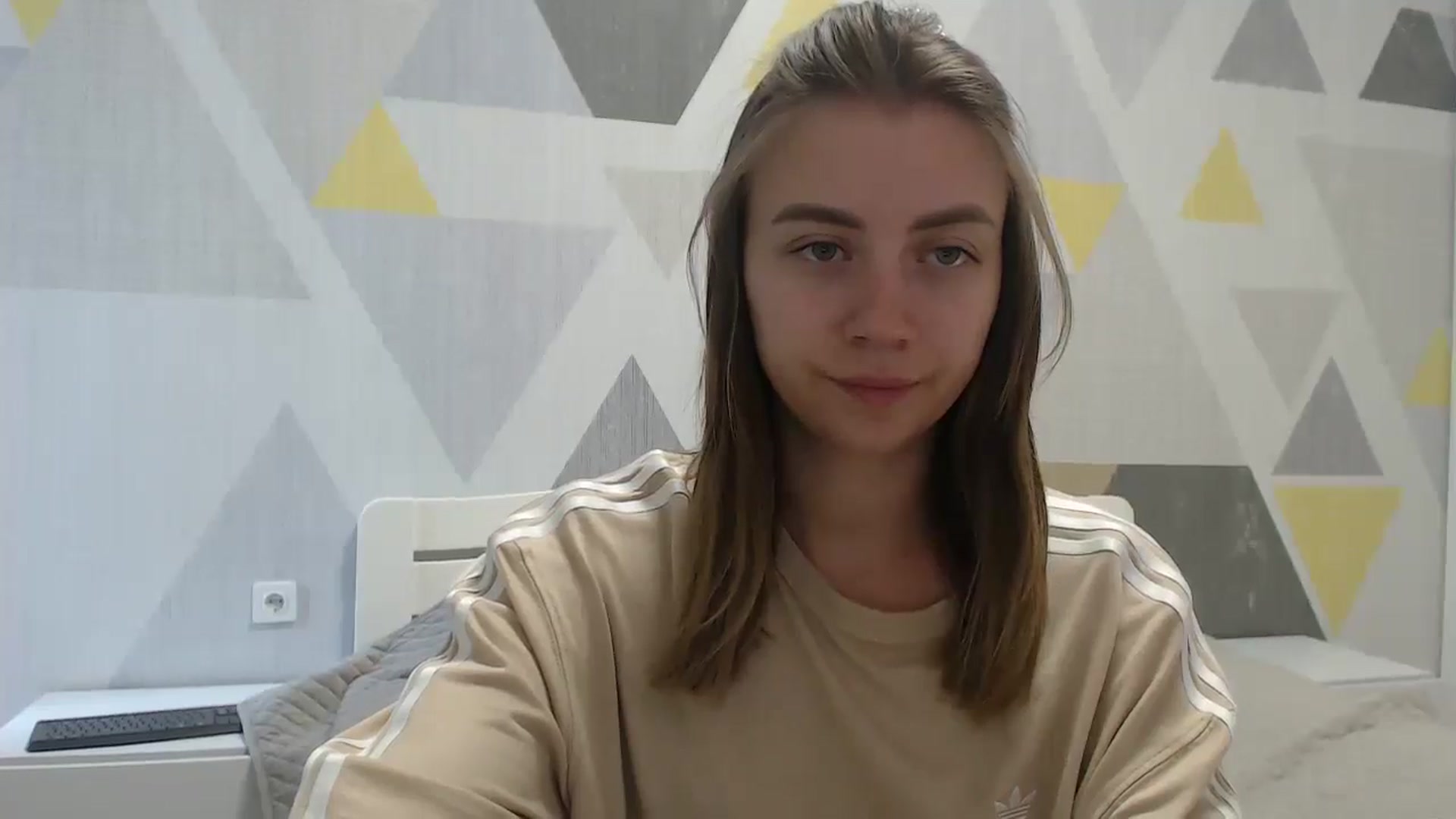 Gallery image thumbnail from Sulfate0's myfreecams stream on, 07/06/2025, 08:28 image 7 of 20