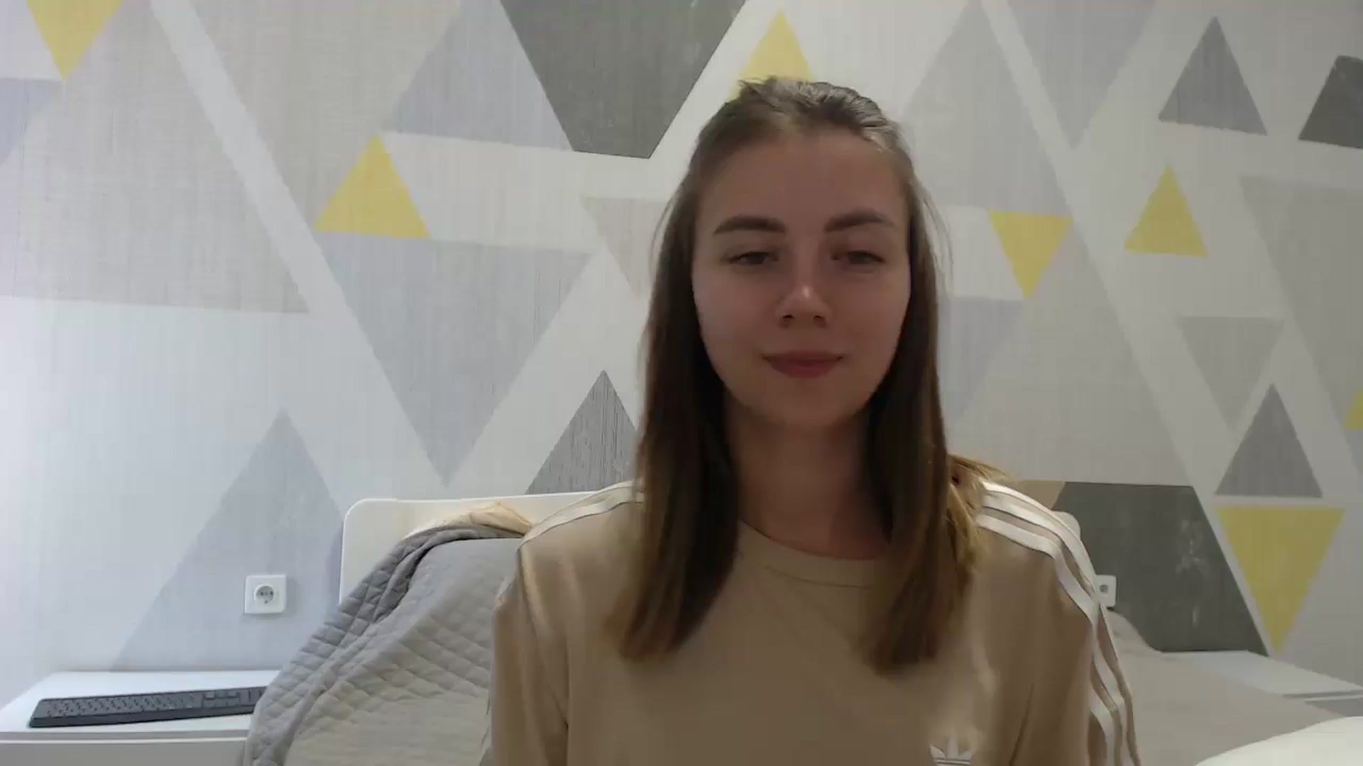 Gallery image thumbnail from Sulfate0's myfreecams stream on, 07/06/2025, 10:26 image 11 of 20