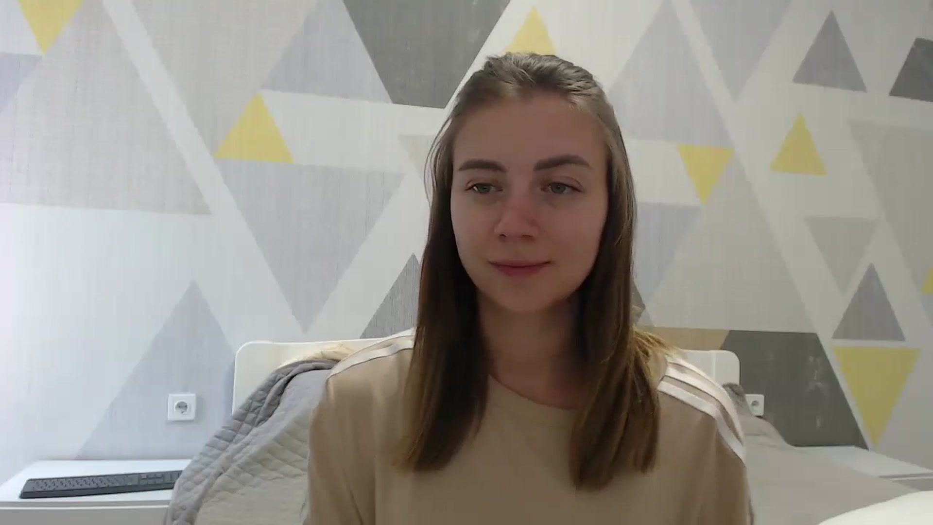Gallery image thumbnail from Sulfate0's myfreecams stream on, 07/06/2025, 10:26 image 14 of 20