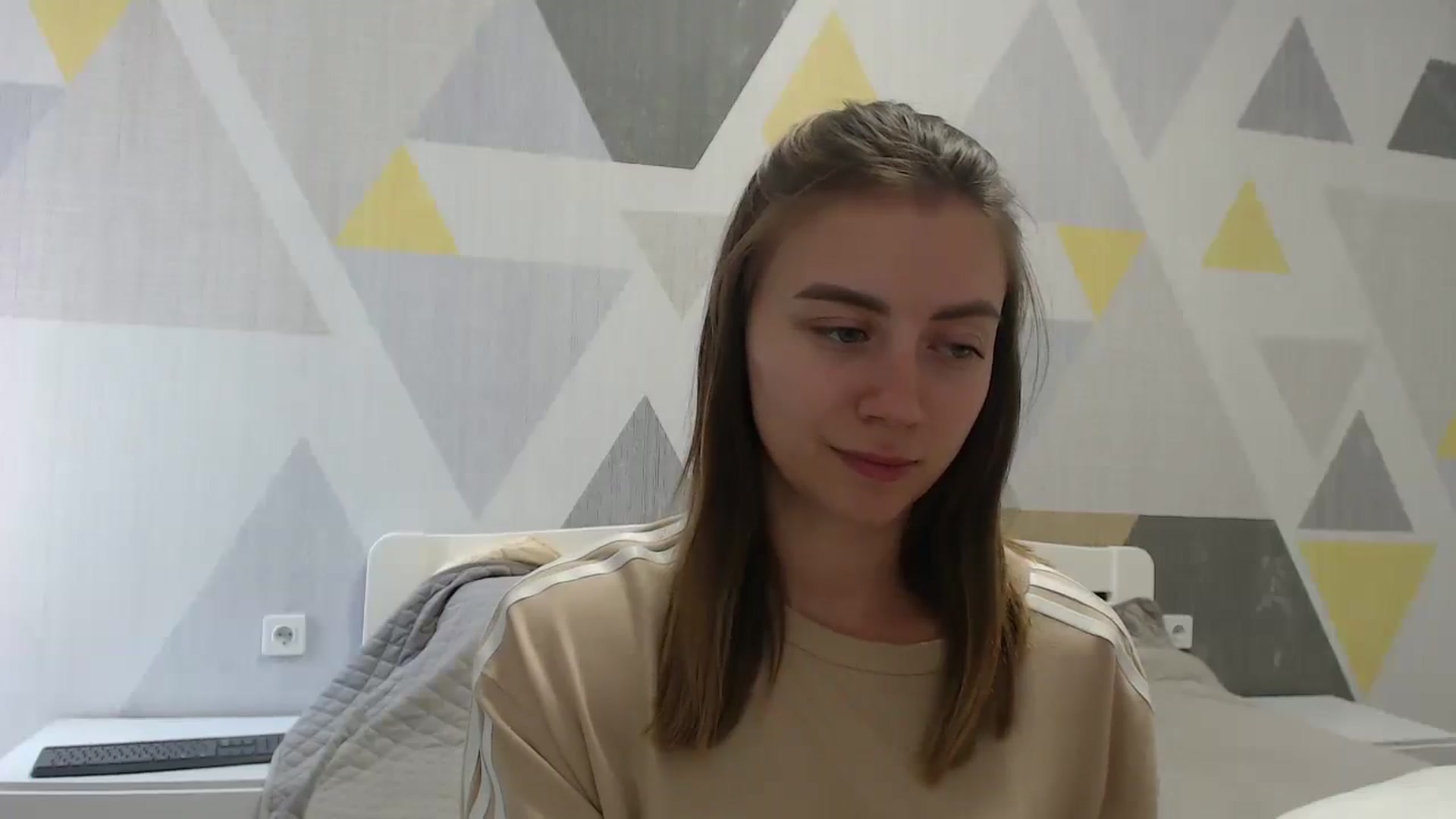 Gallery image thumbnail from Sulfate0's myfreecams stream on, 07/06/2025, 10:26 image 16 of 20