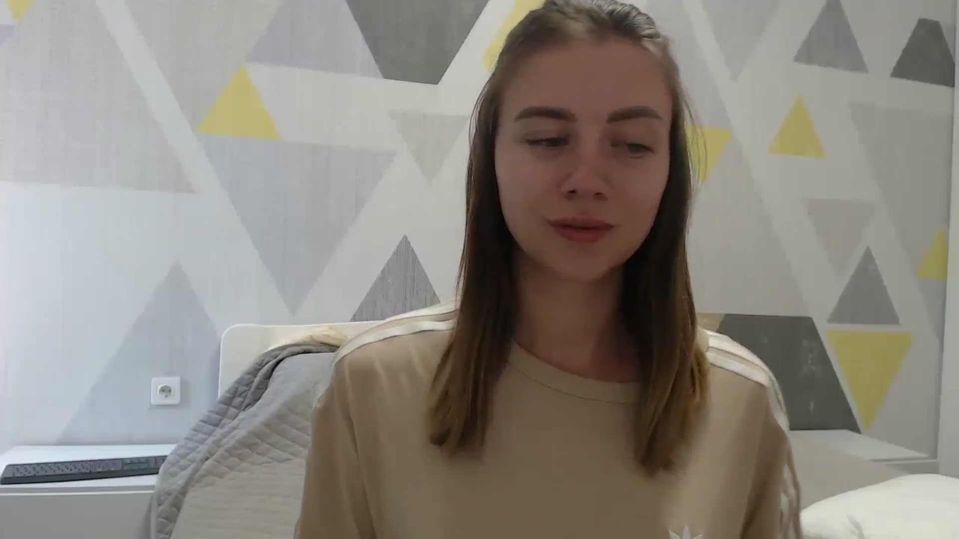 Gallery image thumbnail from Sulfate0's myfreecams stream on, 07/06/2025, 10:26 image 18 of 20