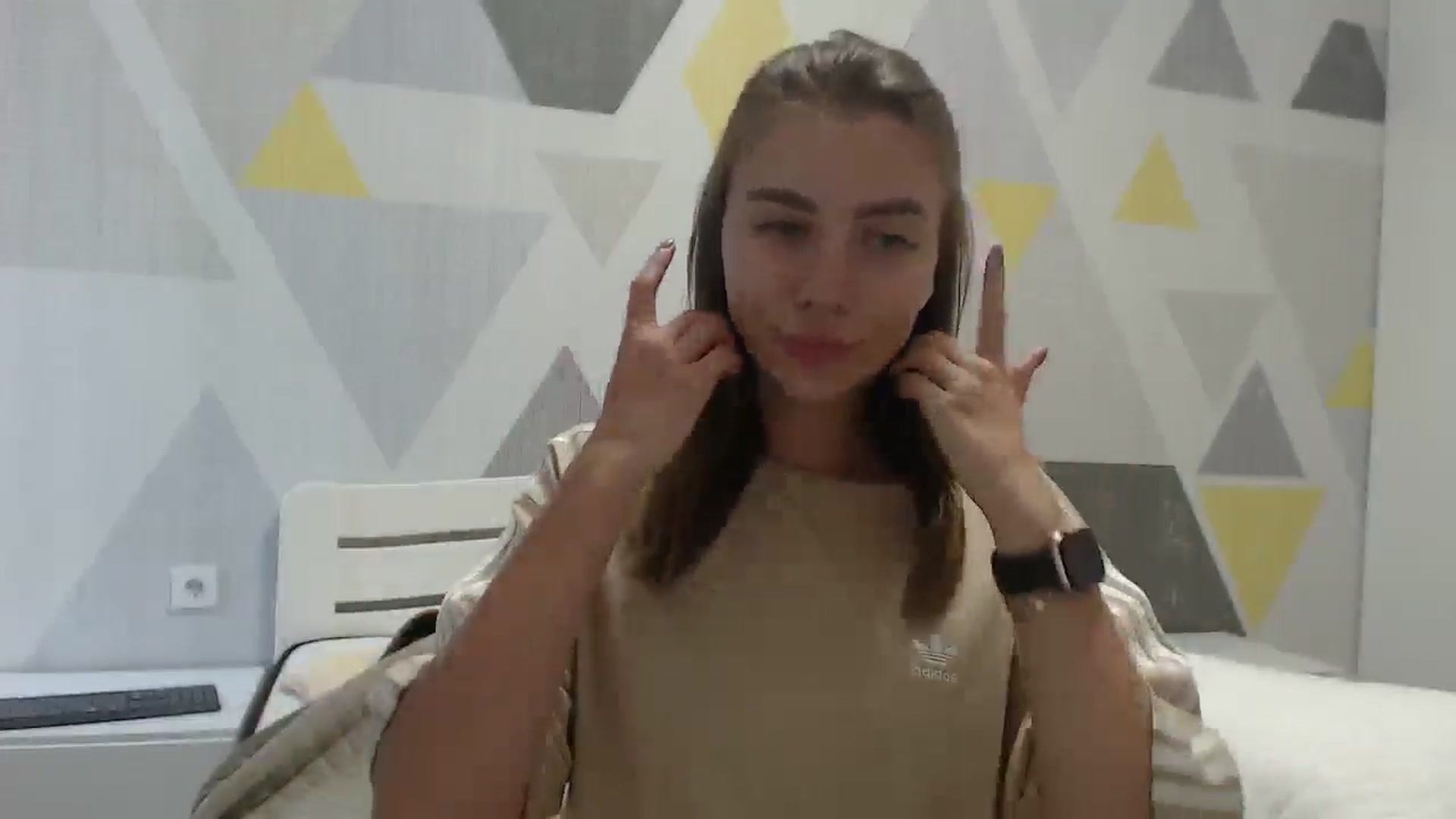 Gallery image thumbnail from Sulfate0's myfreecams stream on, 07/06/2025, 12:59 image 20 of 20