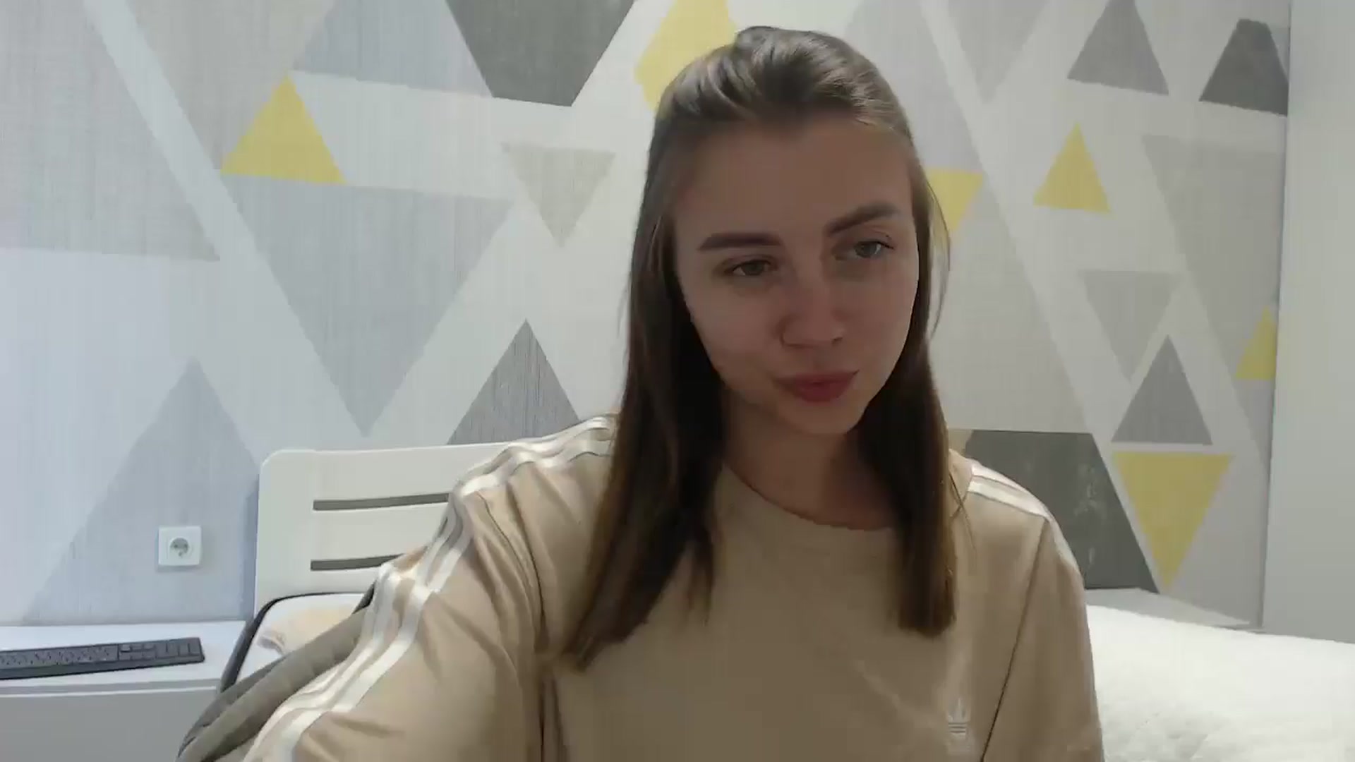Gallery image thumbnail from Sulfate0's myfreecams stream on, 07/06/2025, 12:59 image 6 of 20