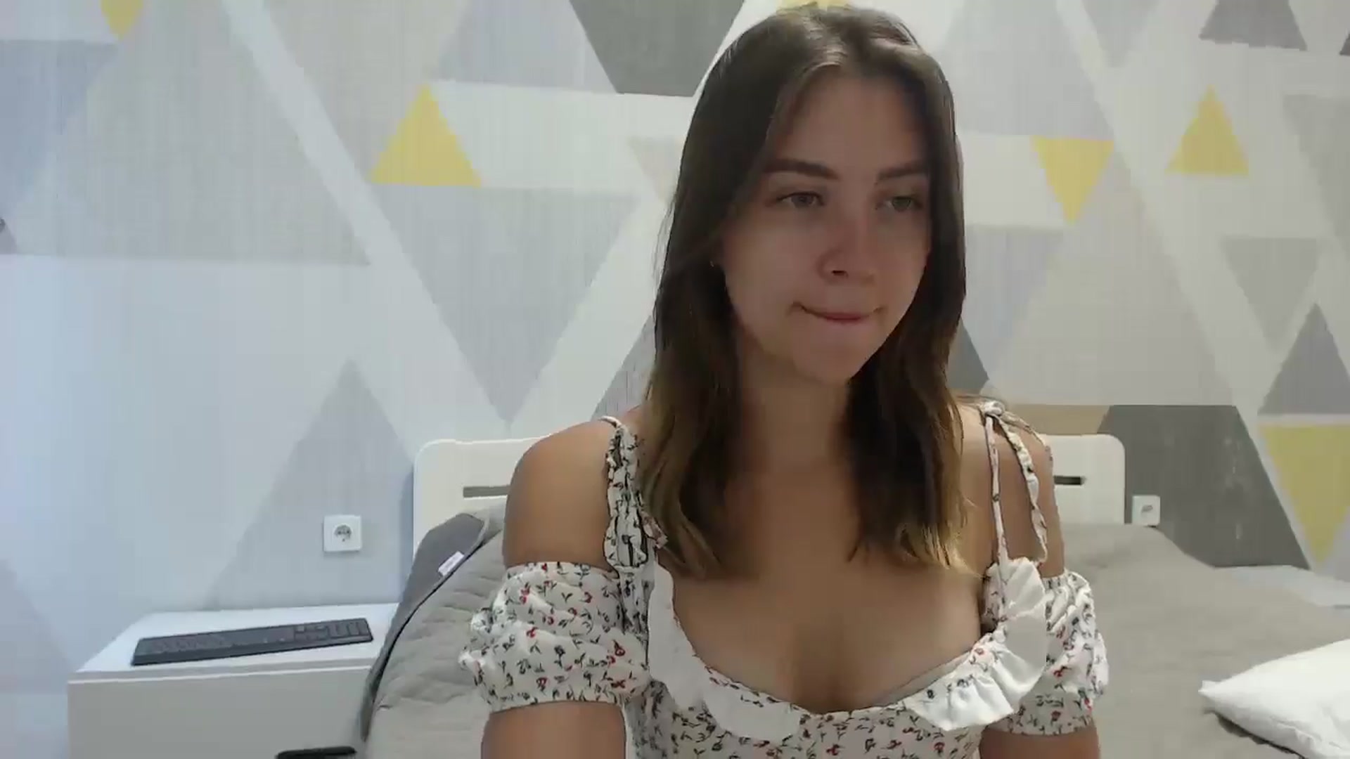 Gallery image thumbnail from Sulfate0's myfreecams stream on, 07/07/2025, 07:44 image 18 of 20