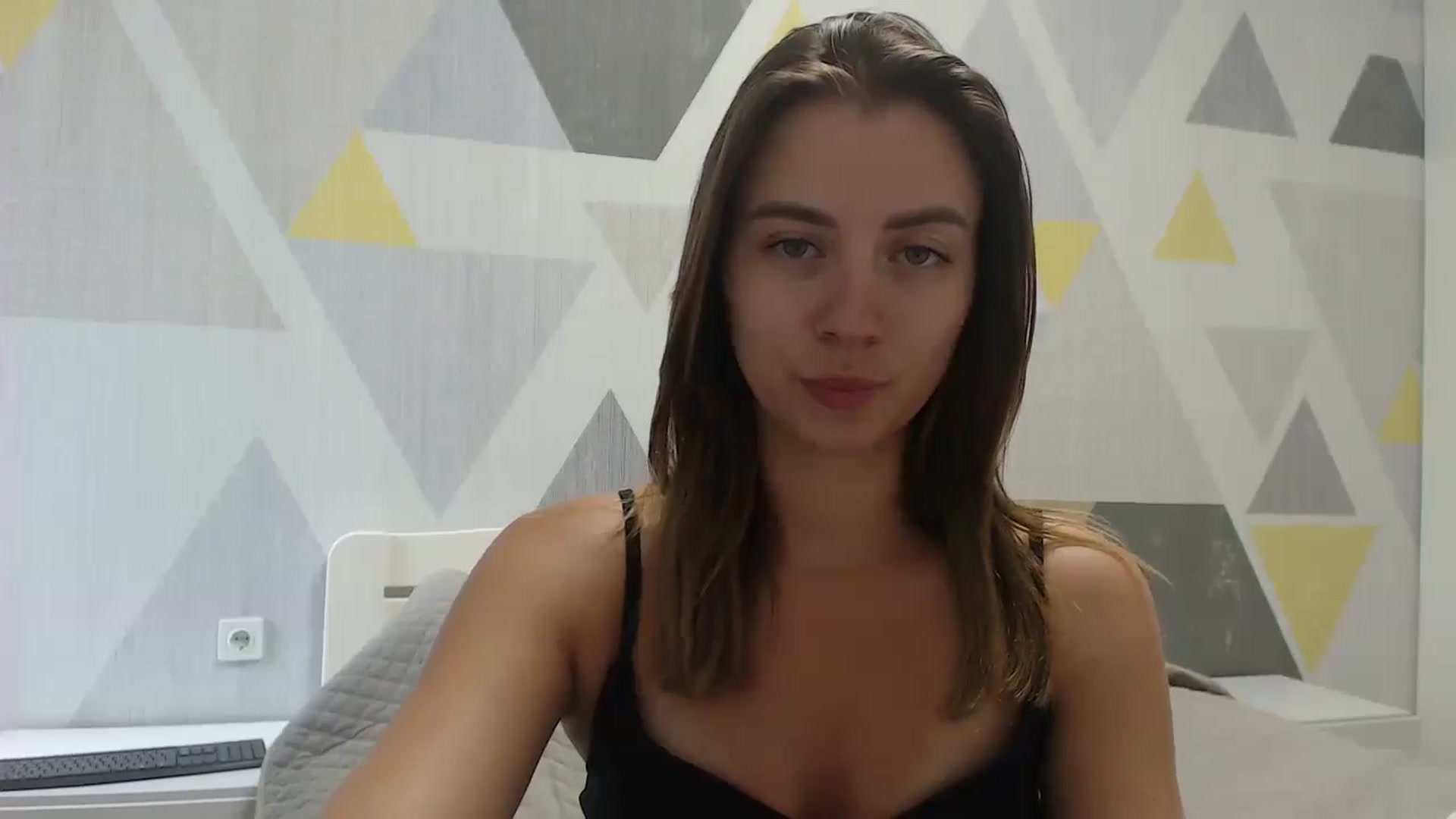 Gallery image thumbnail from Sulfate0's myfreecams stream on, 07/10/2025, 08:34 image 10 of 20