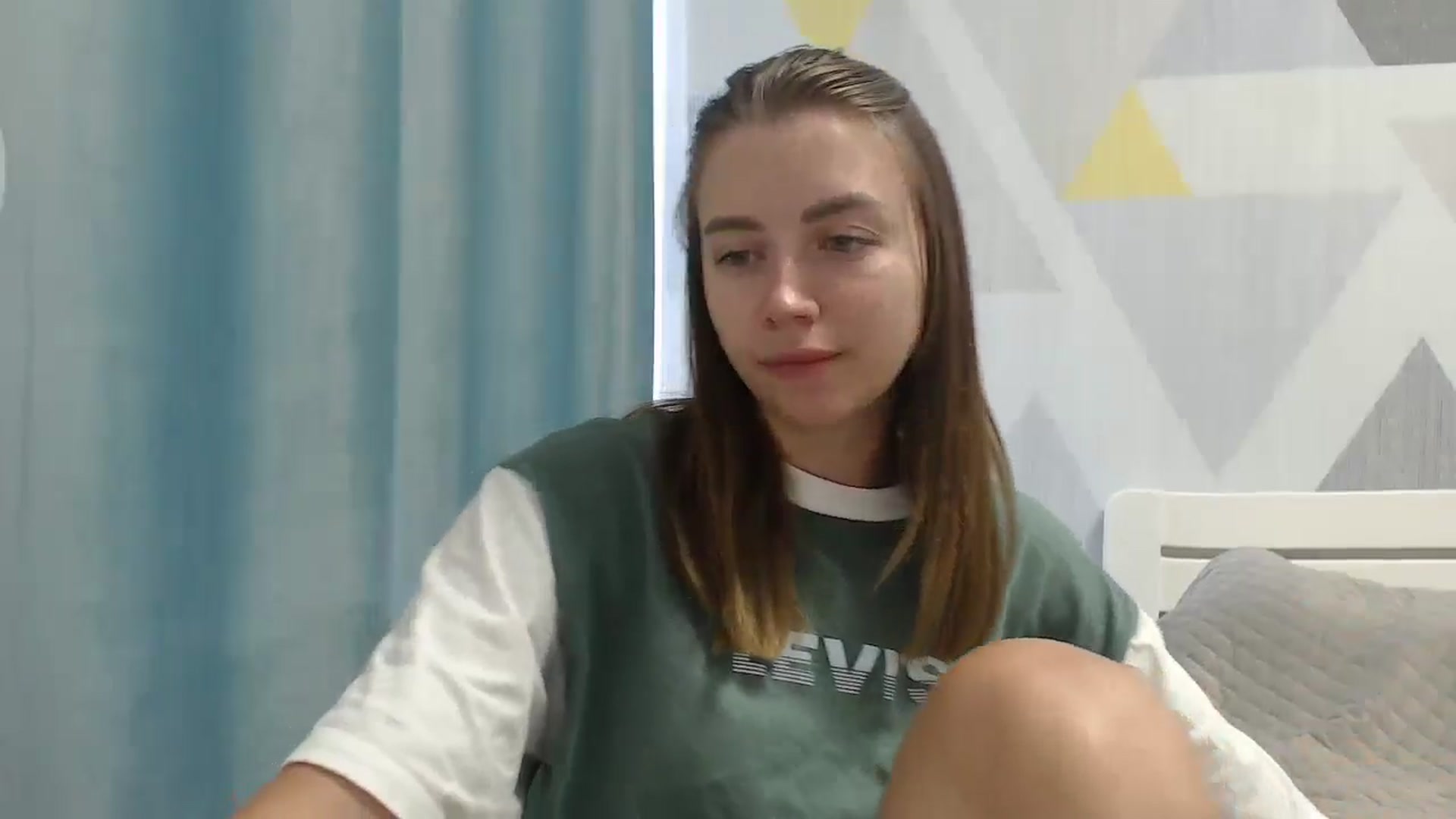 Gallery image thumbnail from Sulfate0's myfreecams stream on, 07/11/2025, 07:43 image 4 of 20